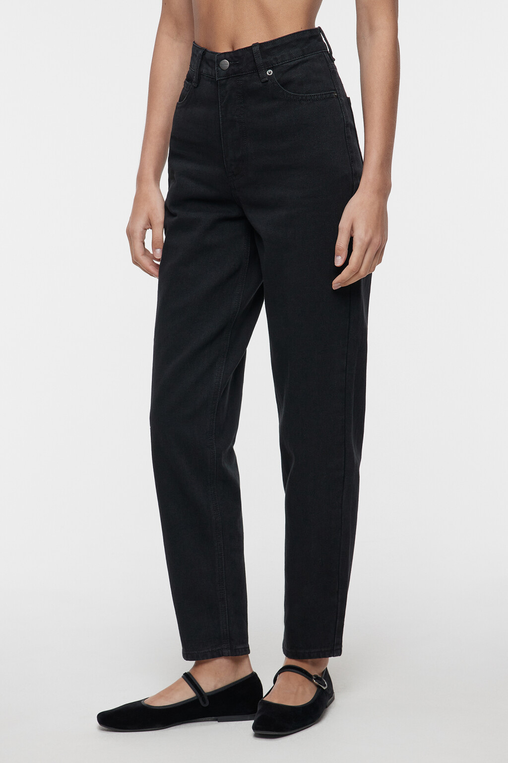 Джинсы MOM базовые с высокой посадкой - цвет черный - 2