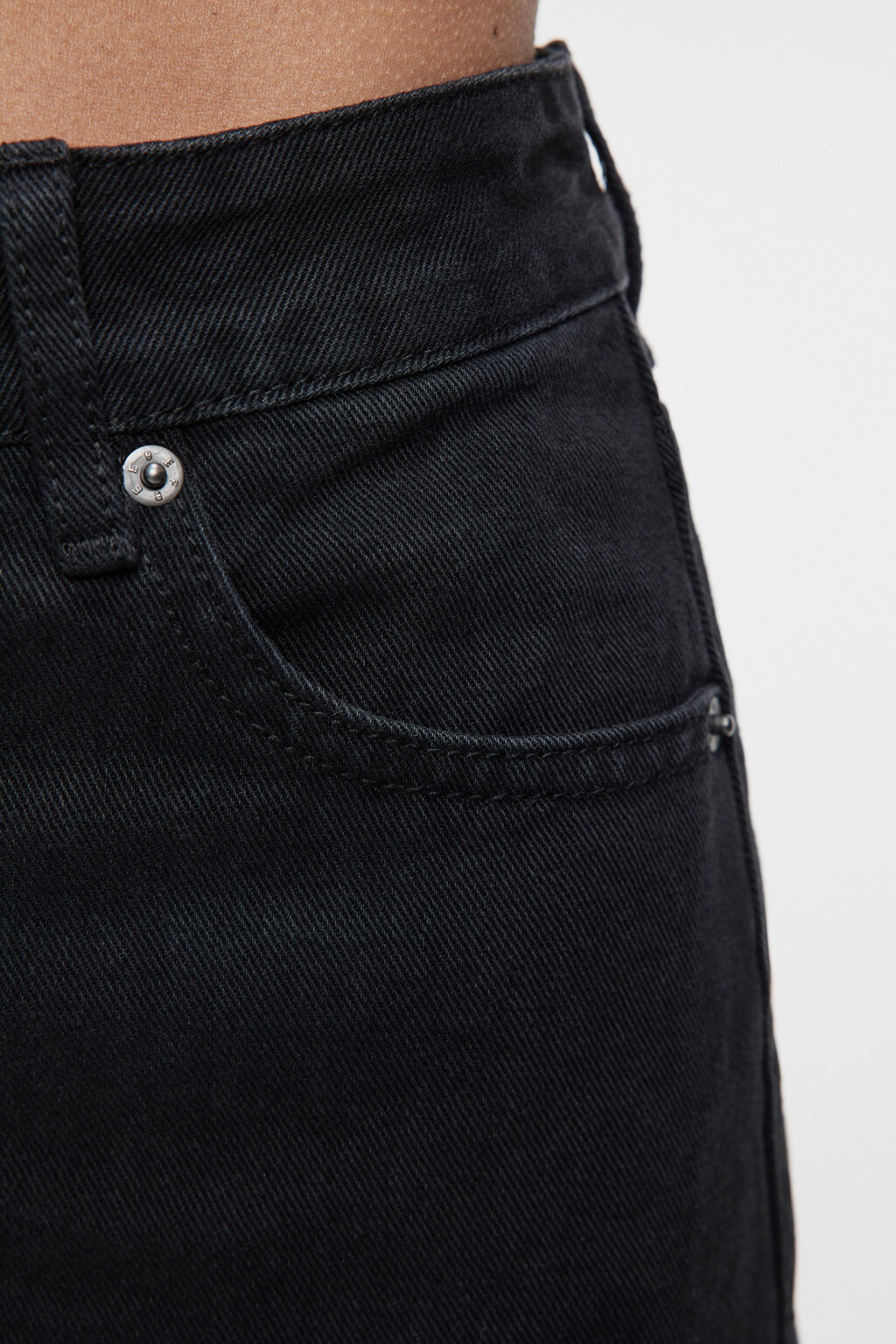 Джинсы MOM базовые с высокой посадкой - цвет черный - 6