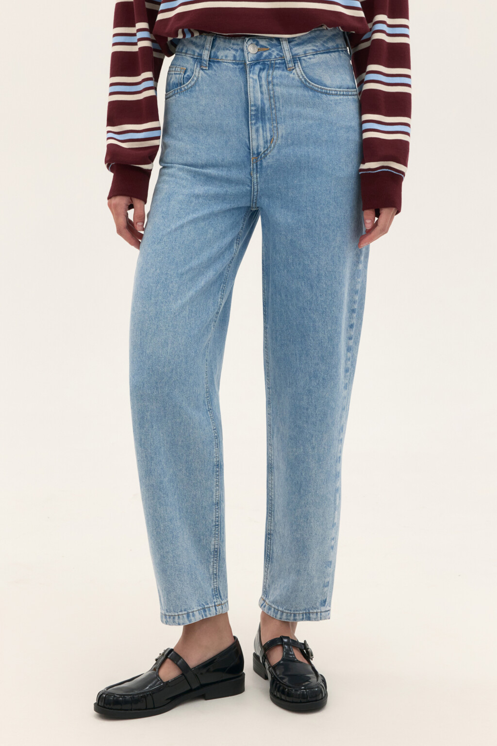 Джинсы mom укороченные с высокой посадкой - цвет голубой - 2