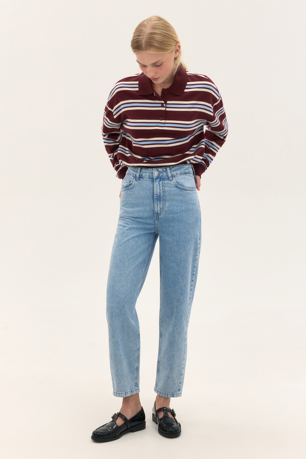 Джинсы mom укороченные с высокой посадкой - цвет голубой - 4