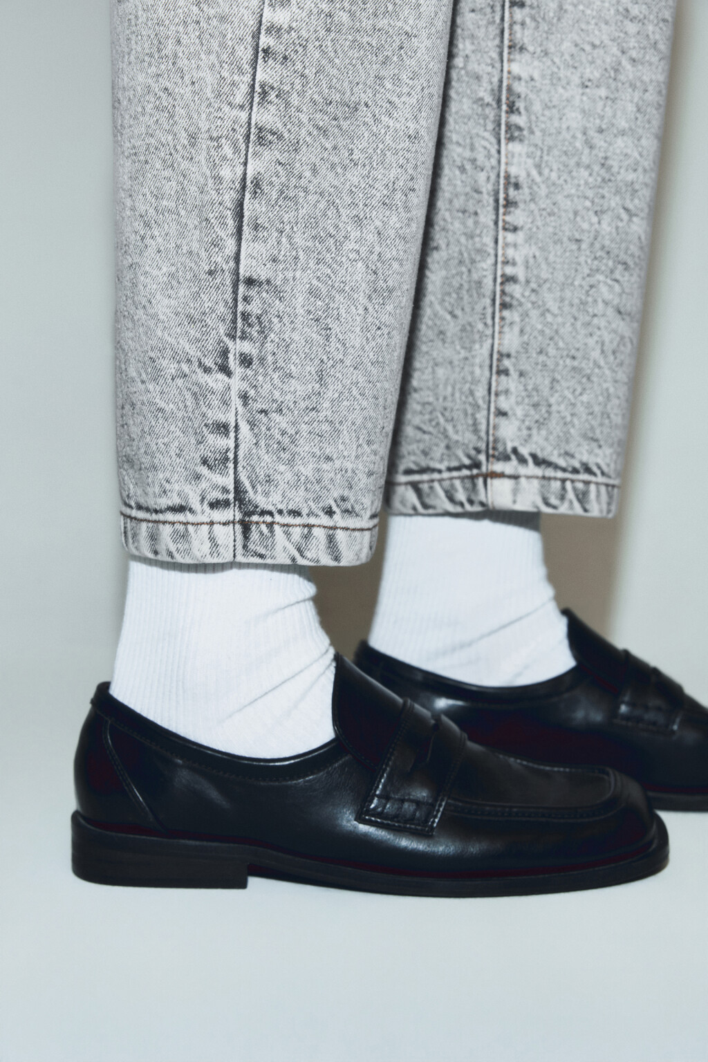 Джинсы mom fit укороченные - цвет серый - 6