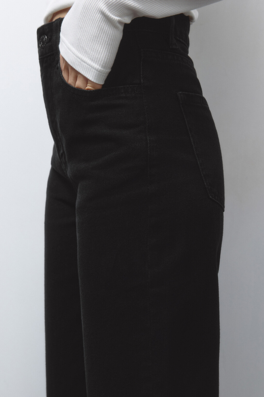 Джинсы mom fit укороченные с высокой посадкой - цвет черный - 7