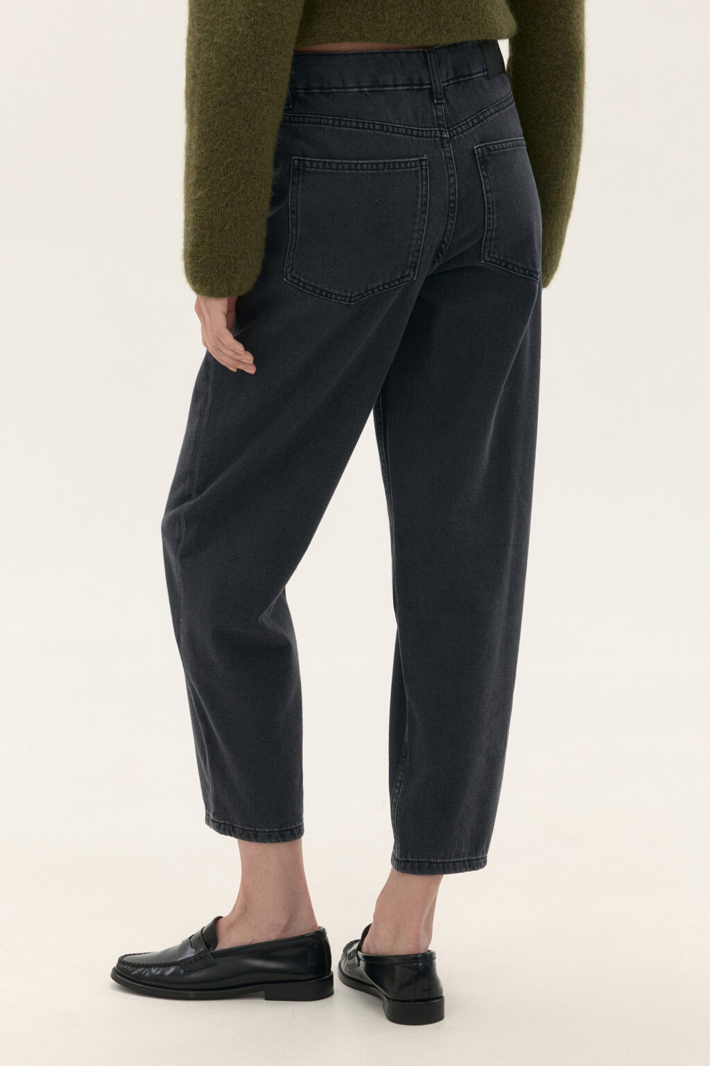 Джинсы mom fit укороченные - цвет серый - 3