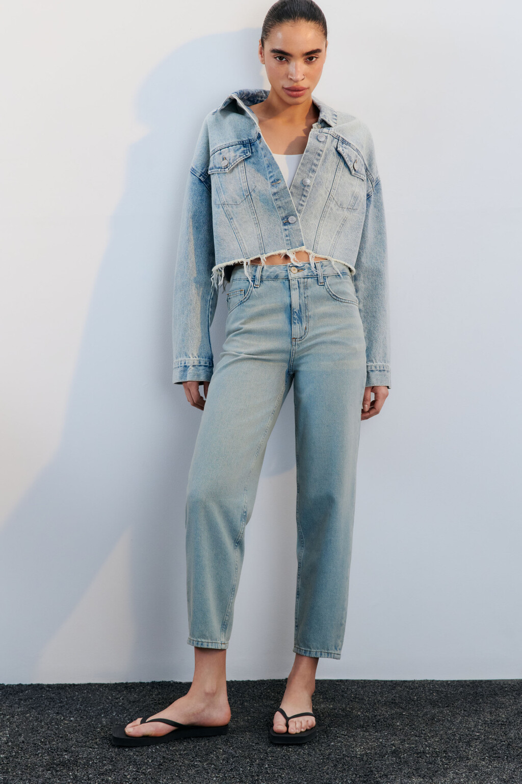 Джинсы mom fit укороченные с высокой посадкой - цвет синий - 1