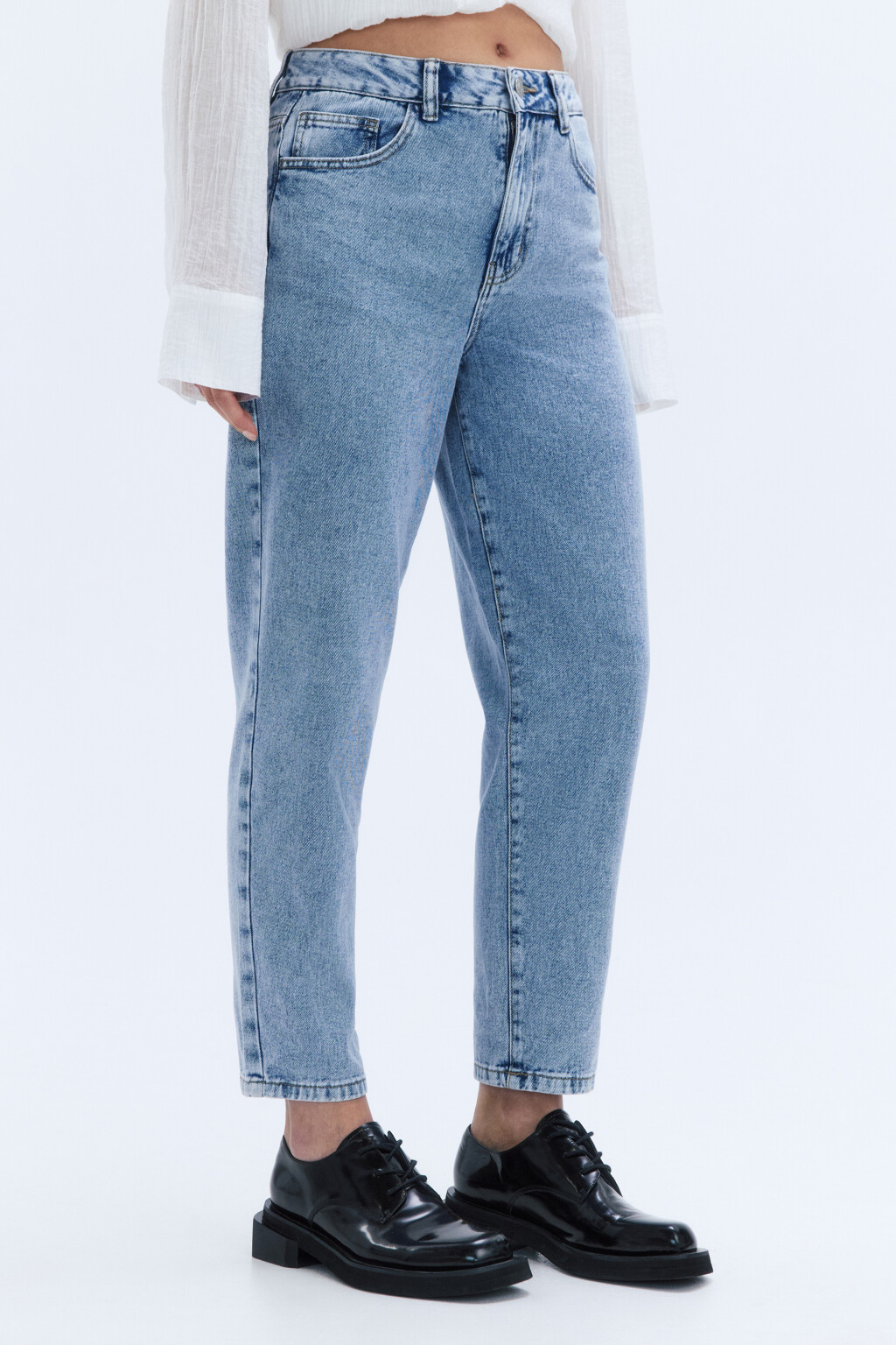 Джинсы mom fit укороченные с высокой посадкой - цвет голубой - 3