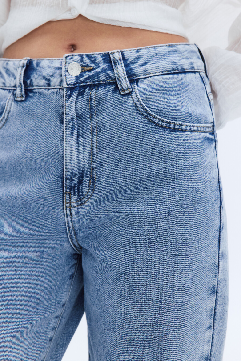 Джинсы mom fit укороченные с высокой посадкой - цвет голубой - 7
