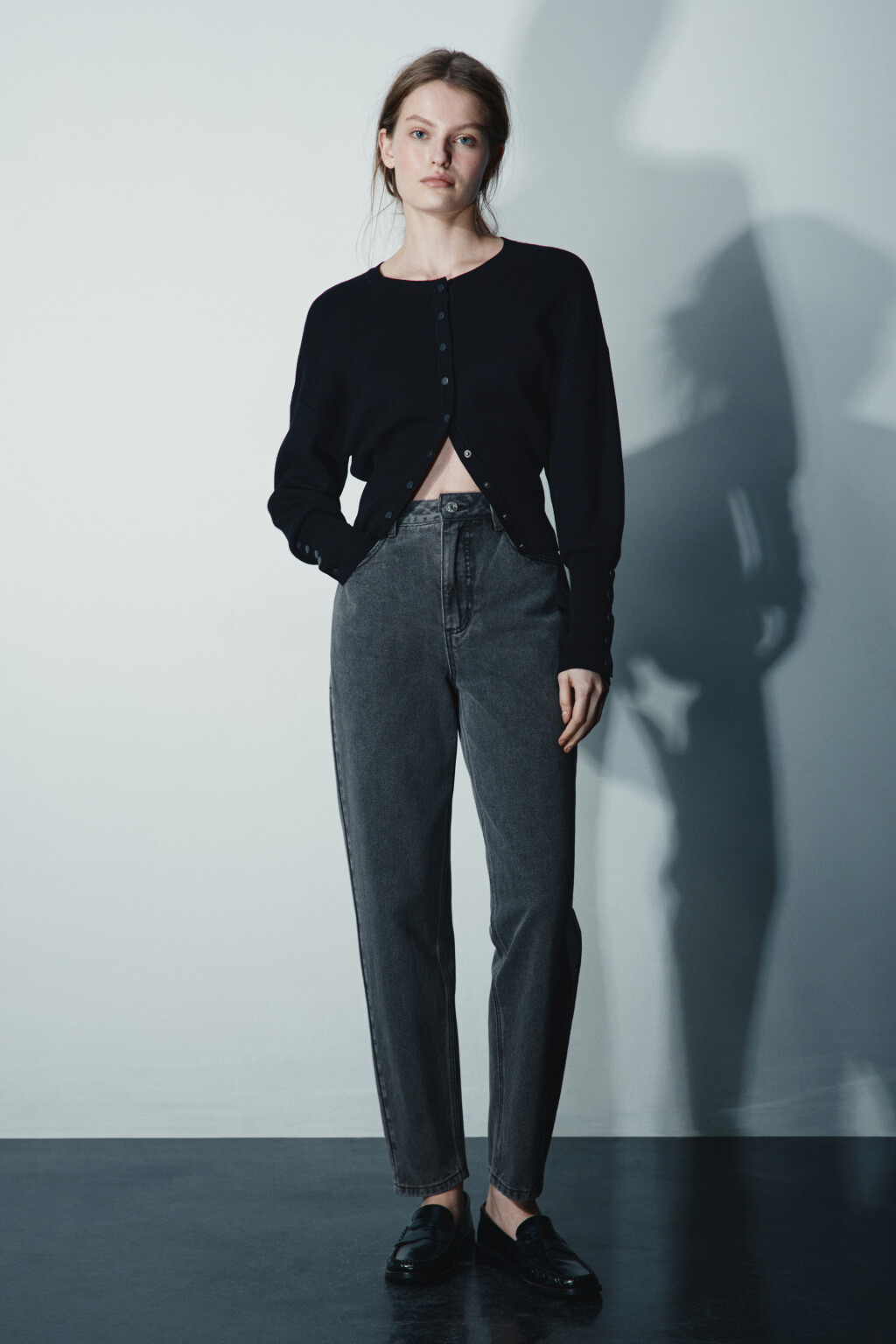 Джинсы mom fit с высокой посадкой - цвет серый - 4