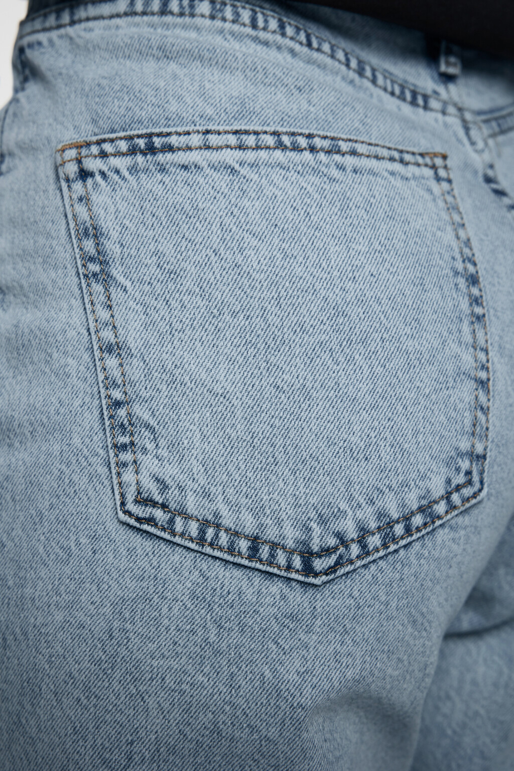 Джинсы mom-fit с высокой посадкой по талии - цвет голубой - 5