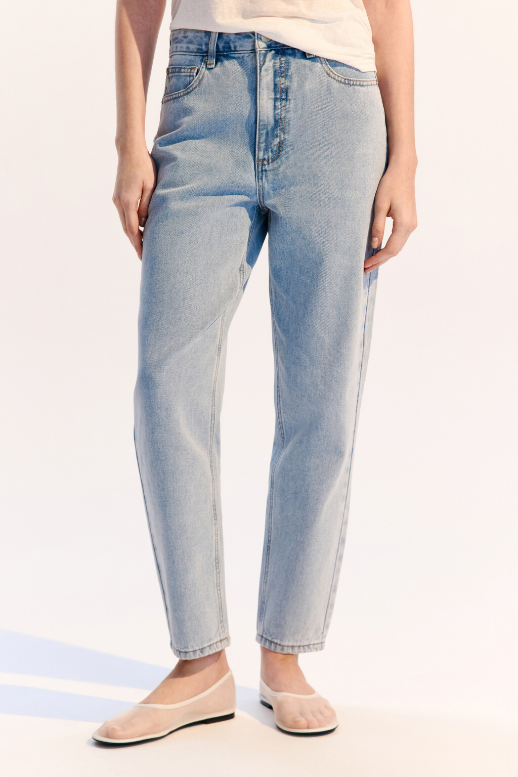 Джинсы mom fit с высокой посадкой - цвет голубой - 2