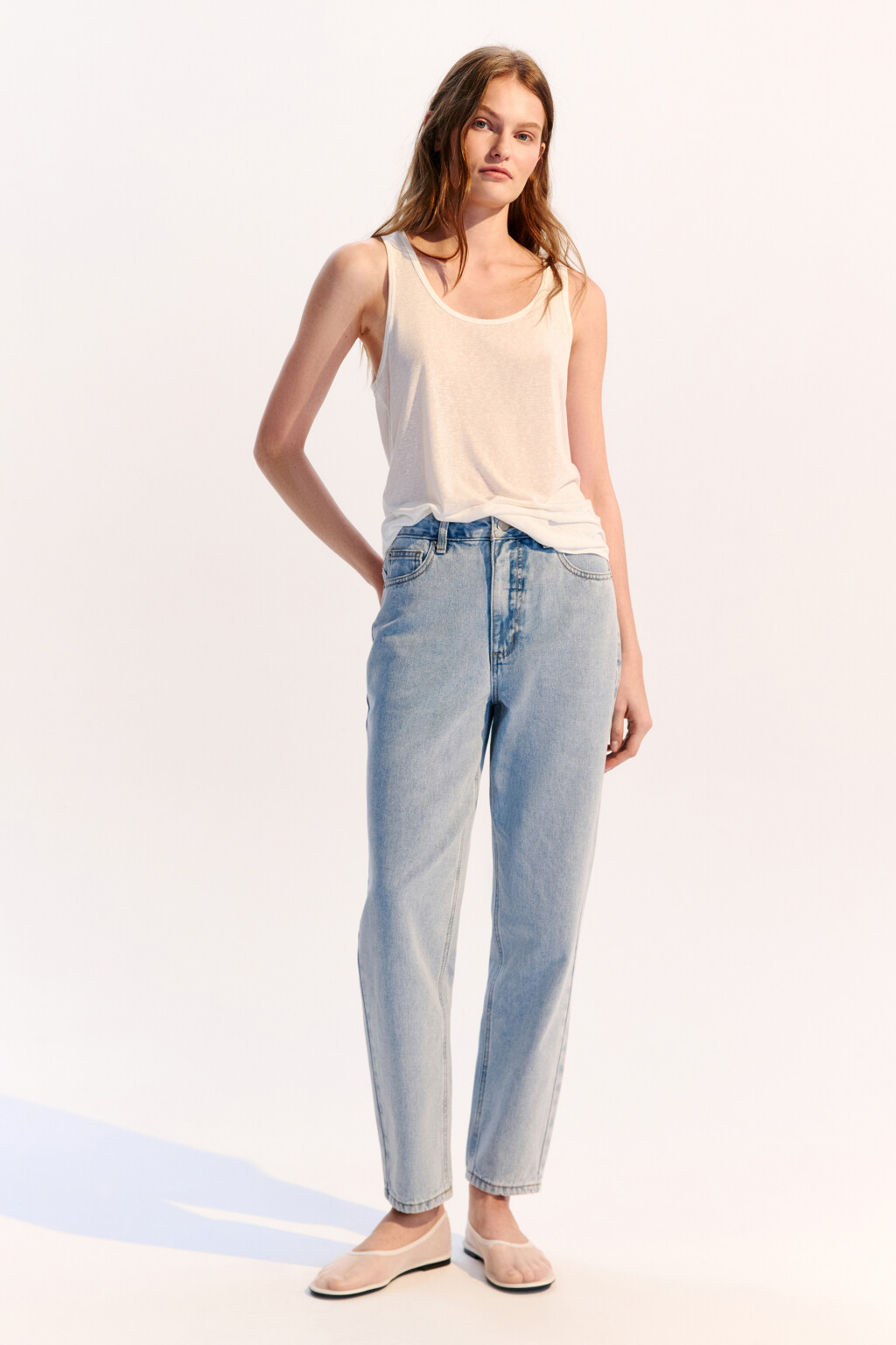 Джинсы mom fit с высокой посадкой - цвет голубой - 4