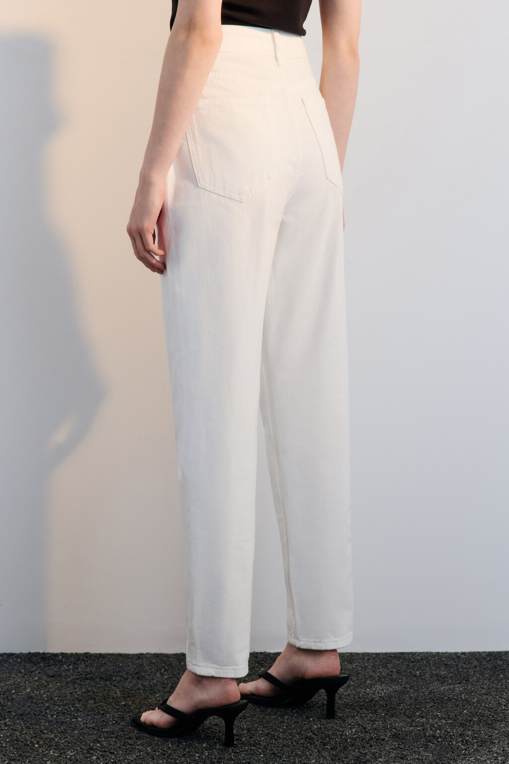 Джинсы mom fit с высокой посадкой - цвет белый - 3