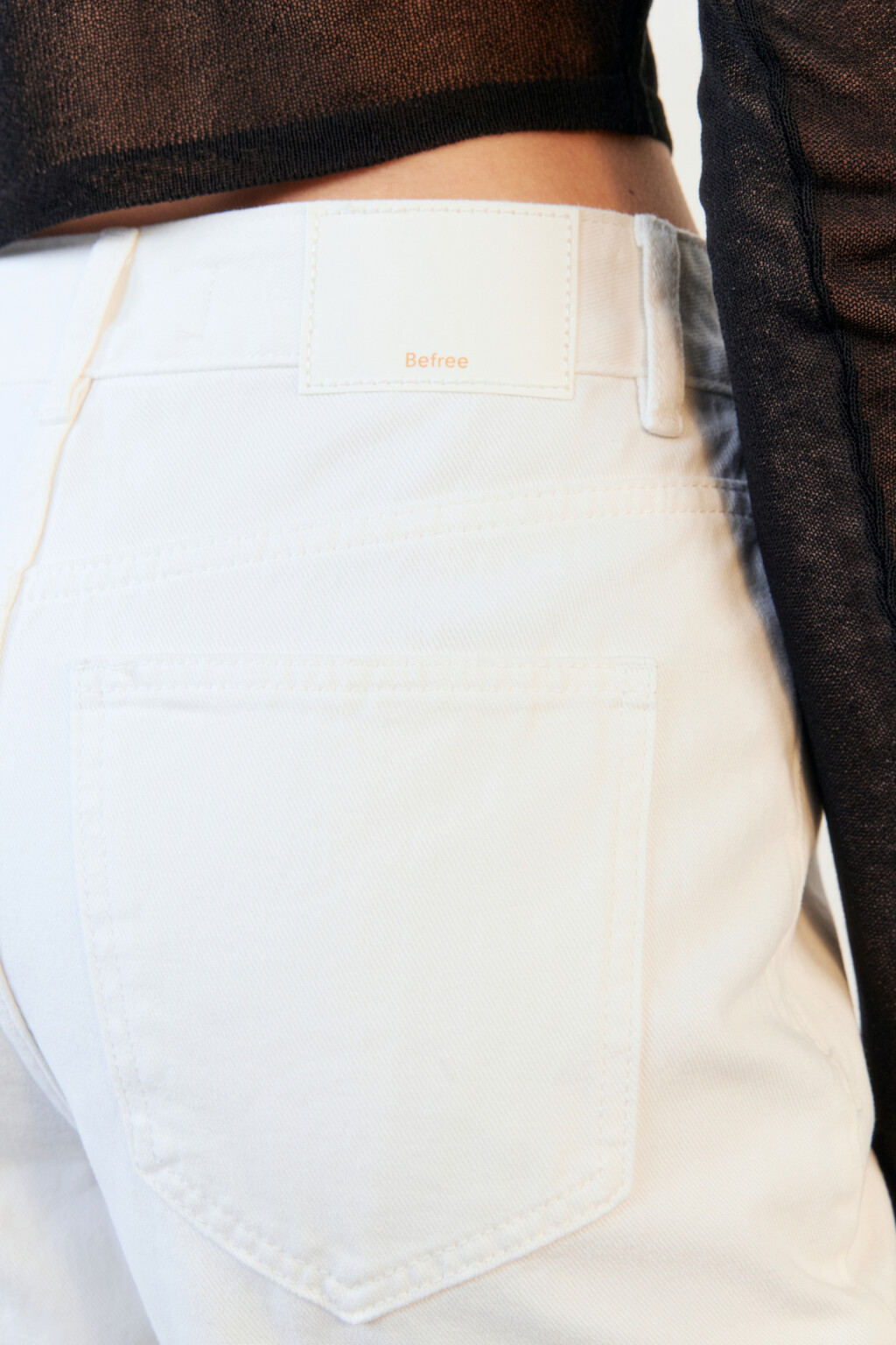Джинсы mom fit с высокой посадкой - цвет белый - 6