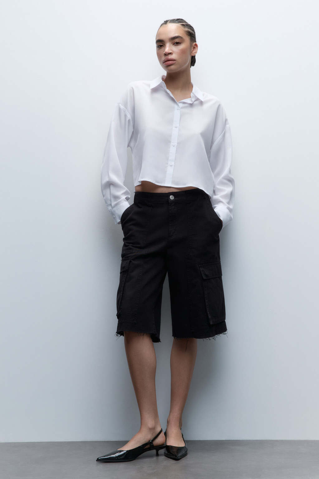Блузка-рубашка свободная укороченная - цвет белый - 5