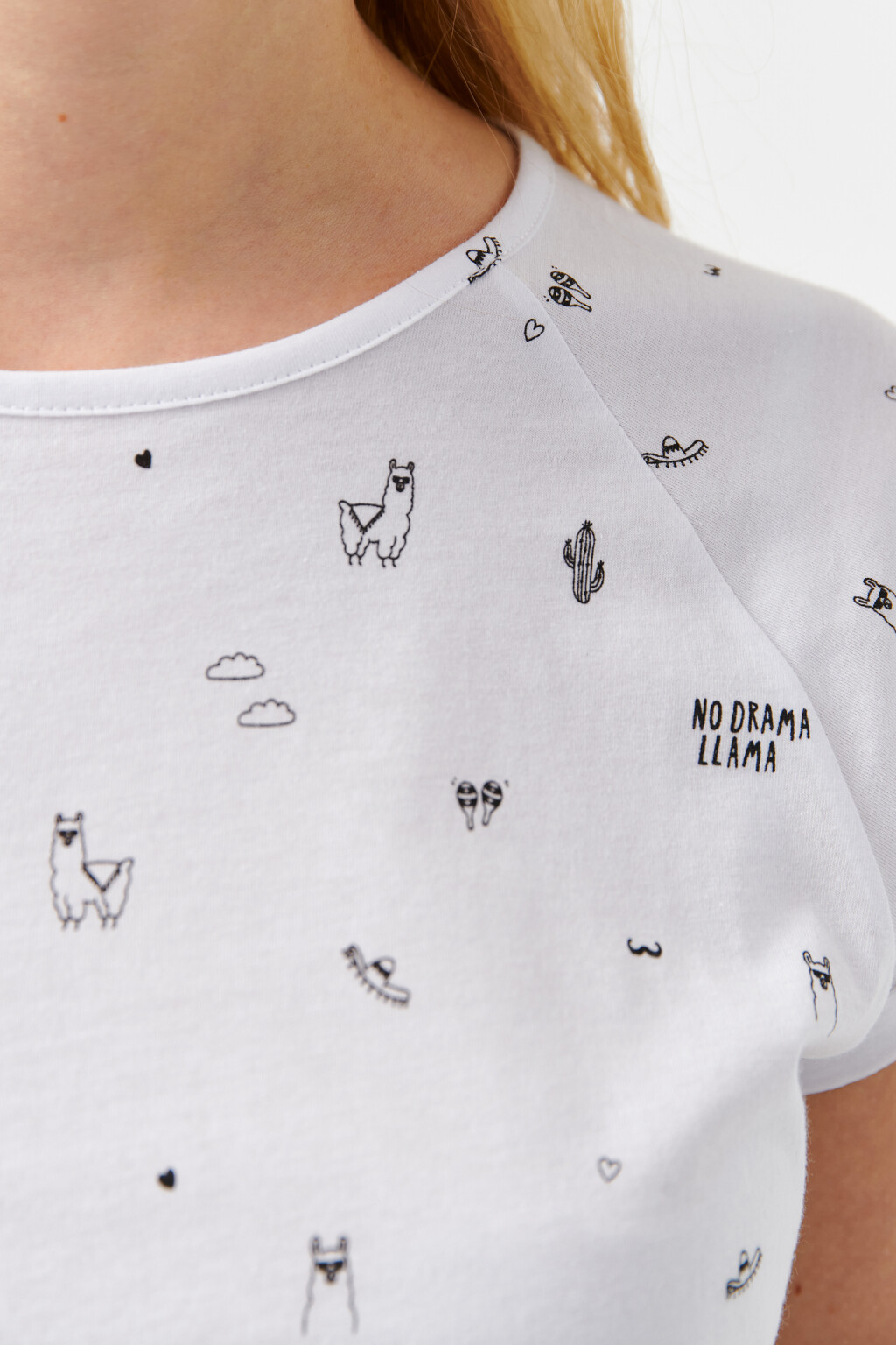 Футболка хлопковая с рукавами реглан - цвет белый - 6