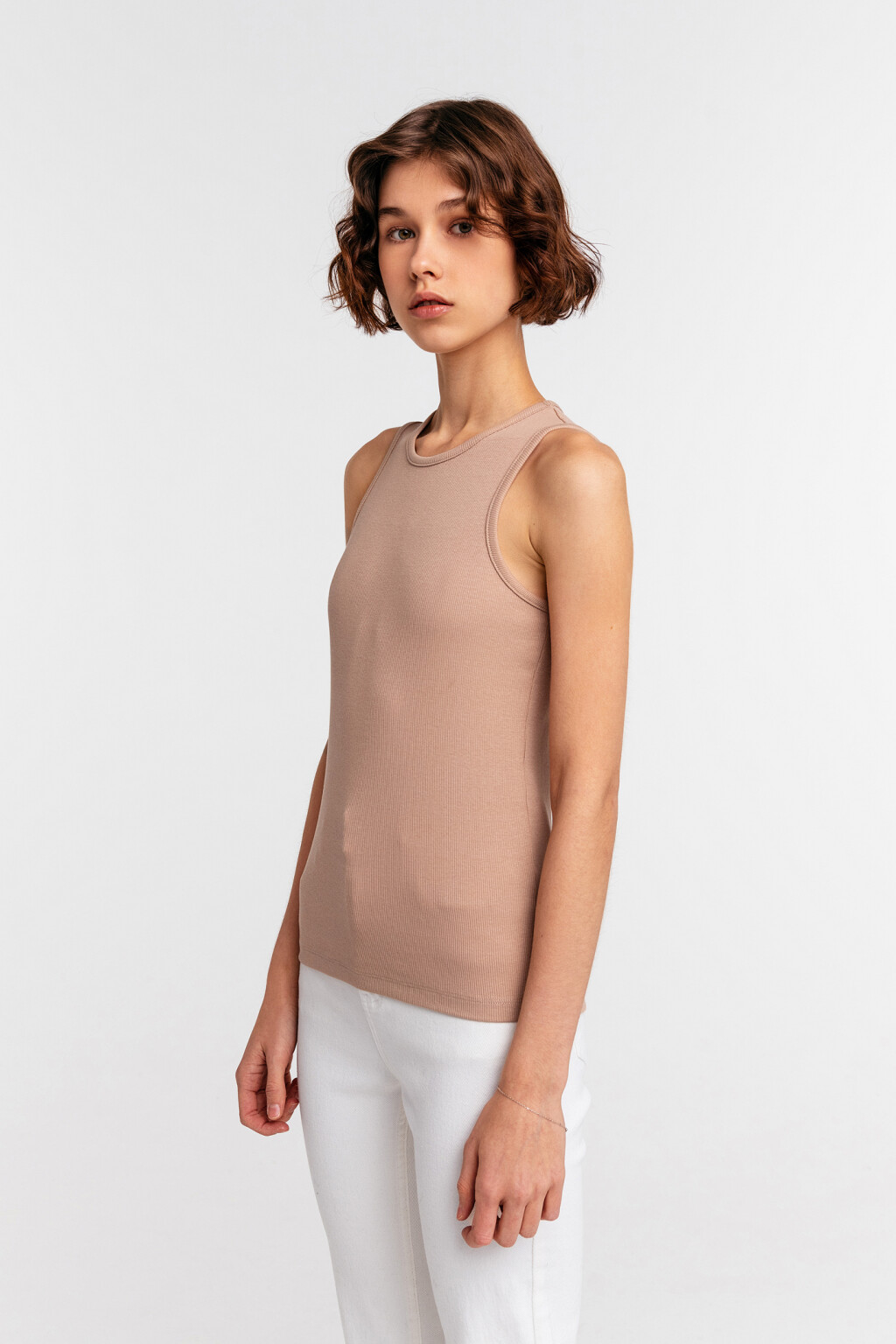 Майка хлопковая в мелкий рубчик - цвет коричневый - 2