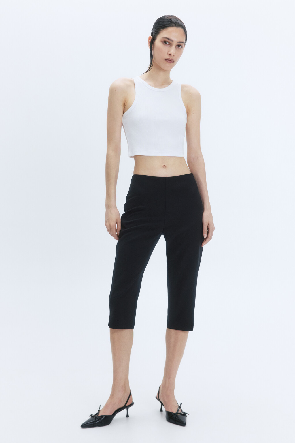 Топ-майка в рубчик на широких бретелях - цвет белый - 5