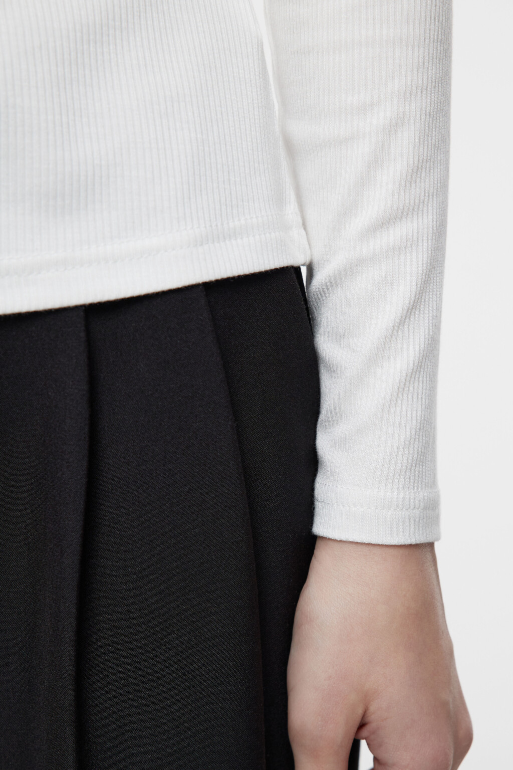 Водолазка вискозная в рубчик с коротким воротником - цвет бежевый - 7