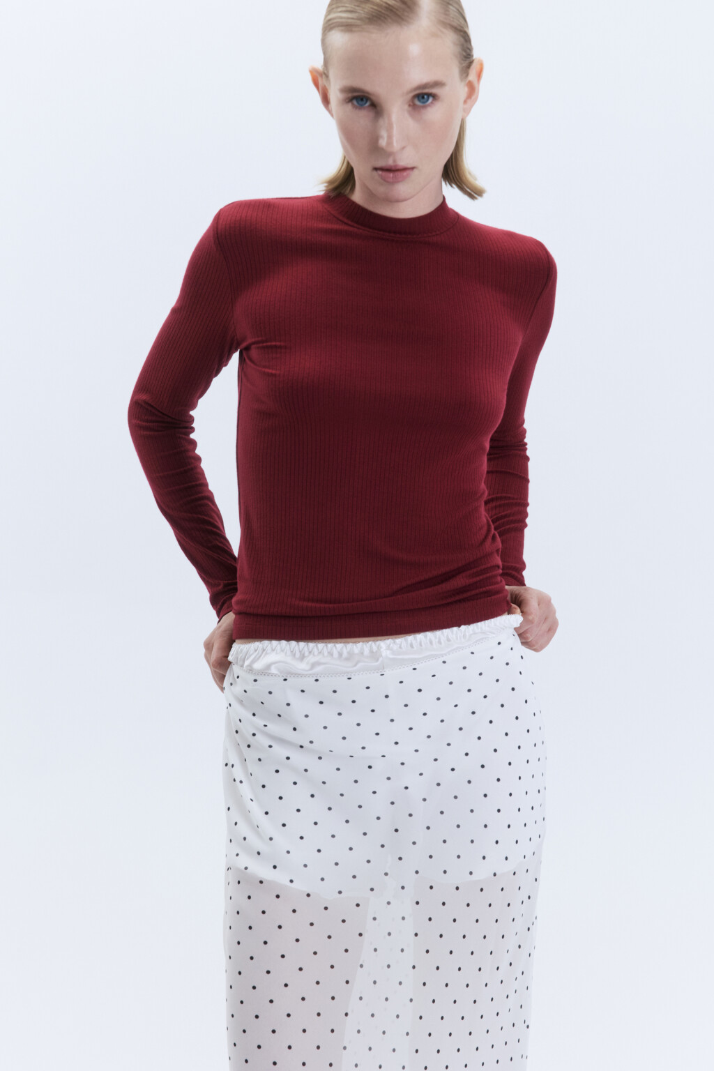 Водолазка в рубчик с коротким воротником - цвет бордовый - 1