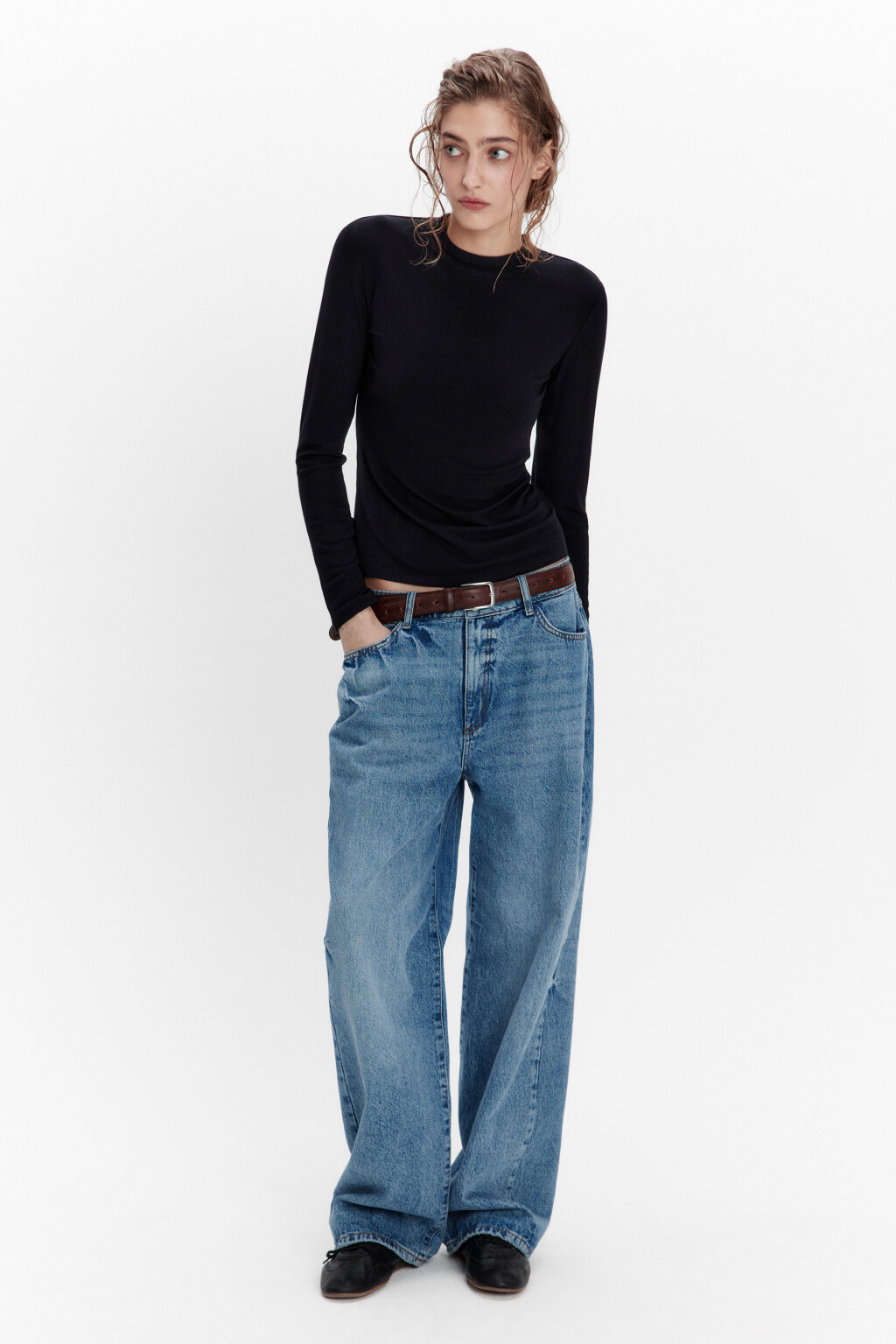 Водолазка в рубчик с коротким воротником - цвет черный - 4