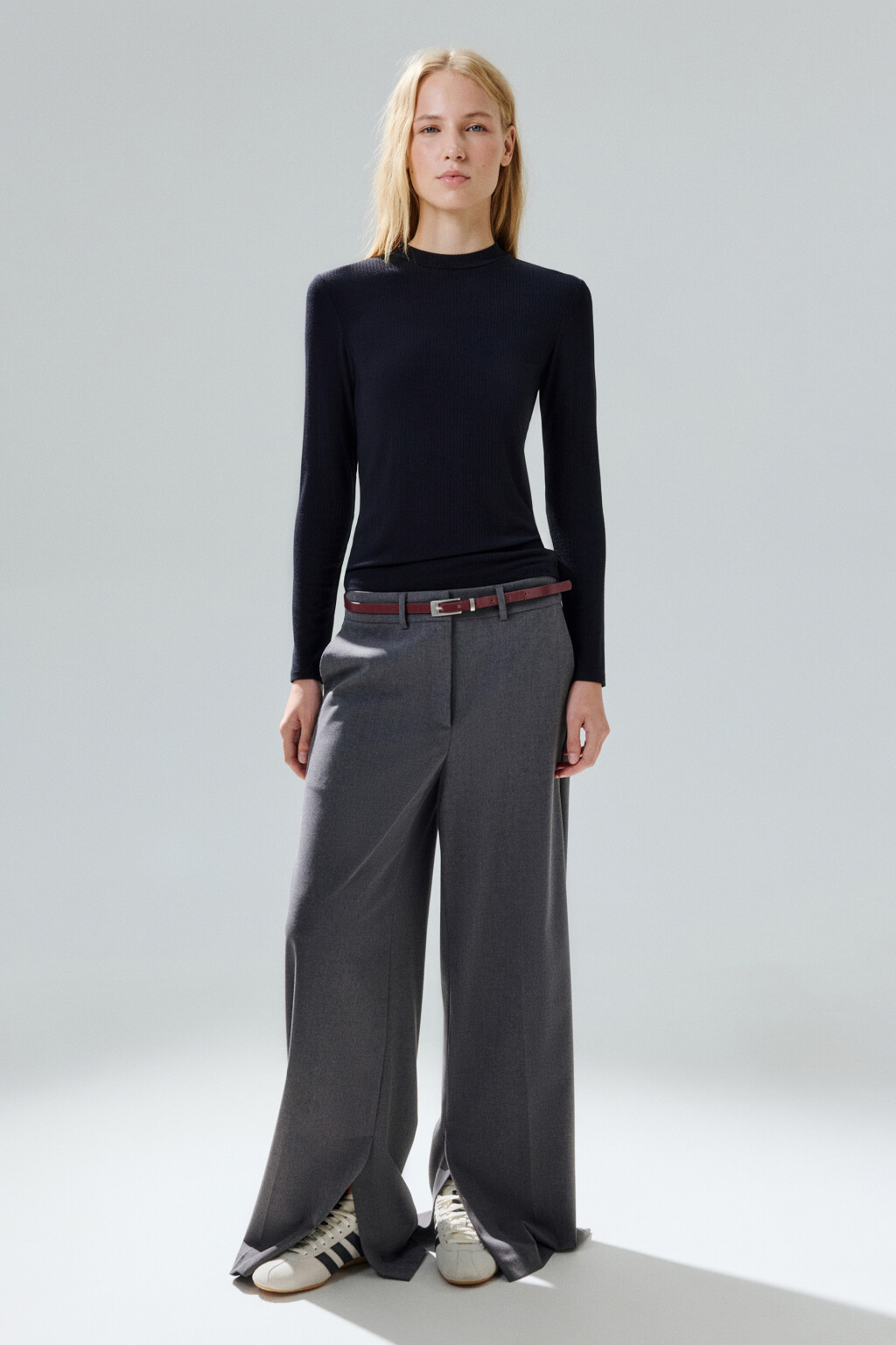 Водолазка с коротким воротником - цвет черный - 4