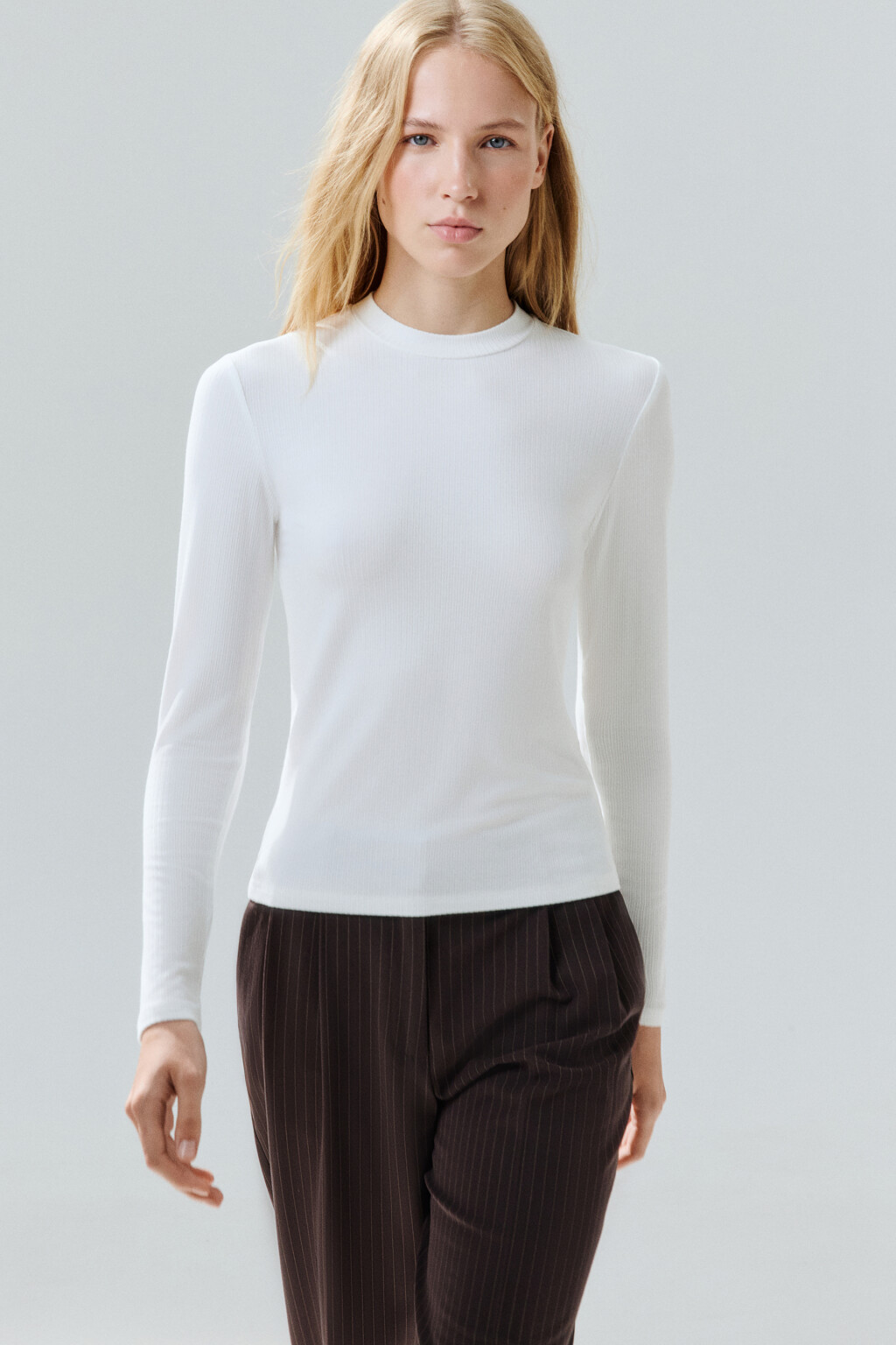 Водолазка с коротким воротником - цвет молочный - 1