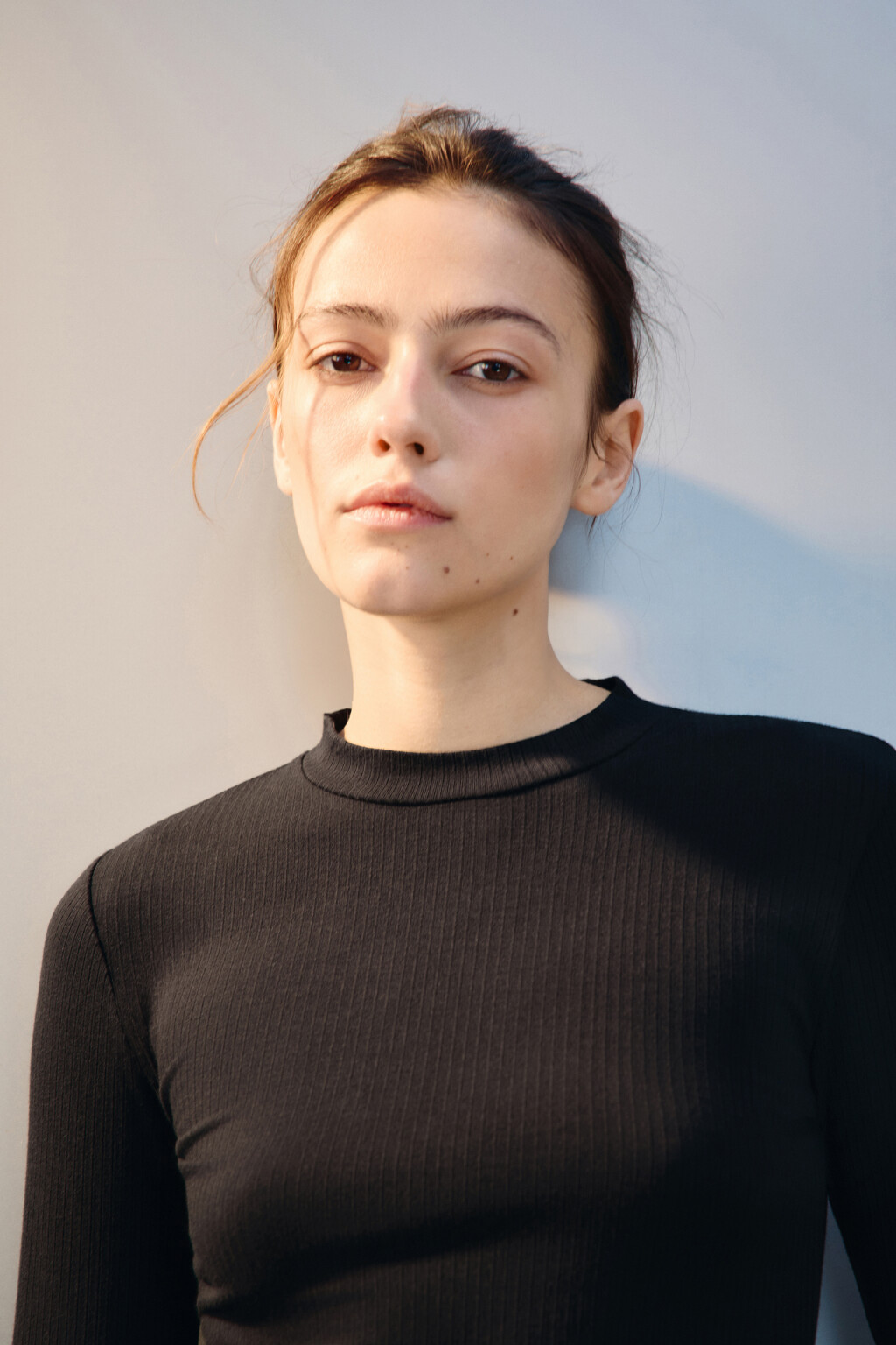 Лонгслив в рубчик с горлом - цвет черный - 6