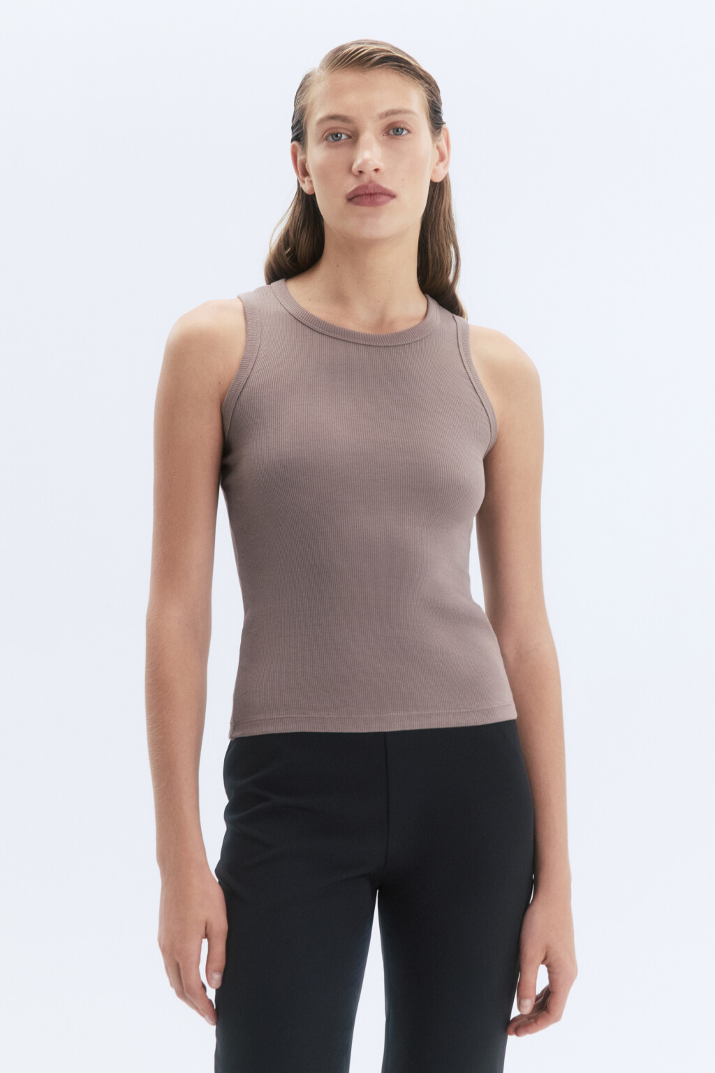 Майка RIBTOP в рубчик на широких бретелях - цвет бежевый - 3