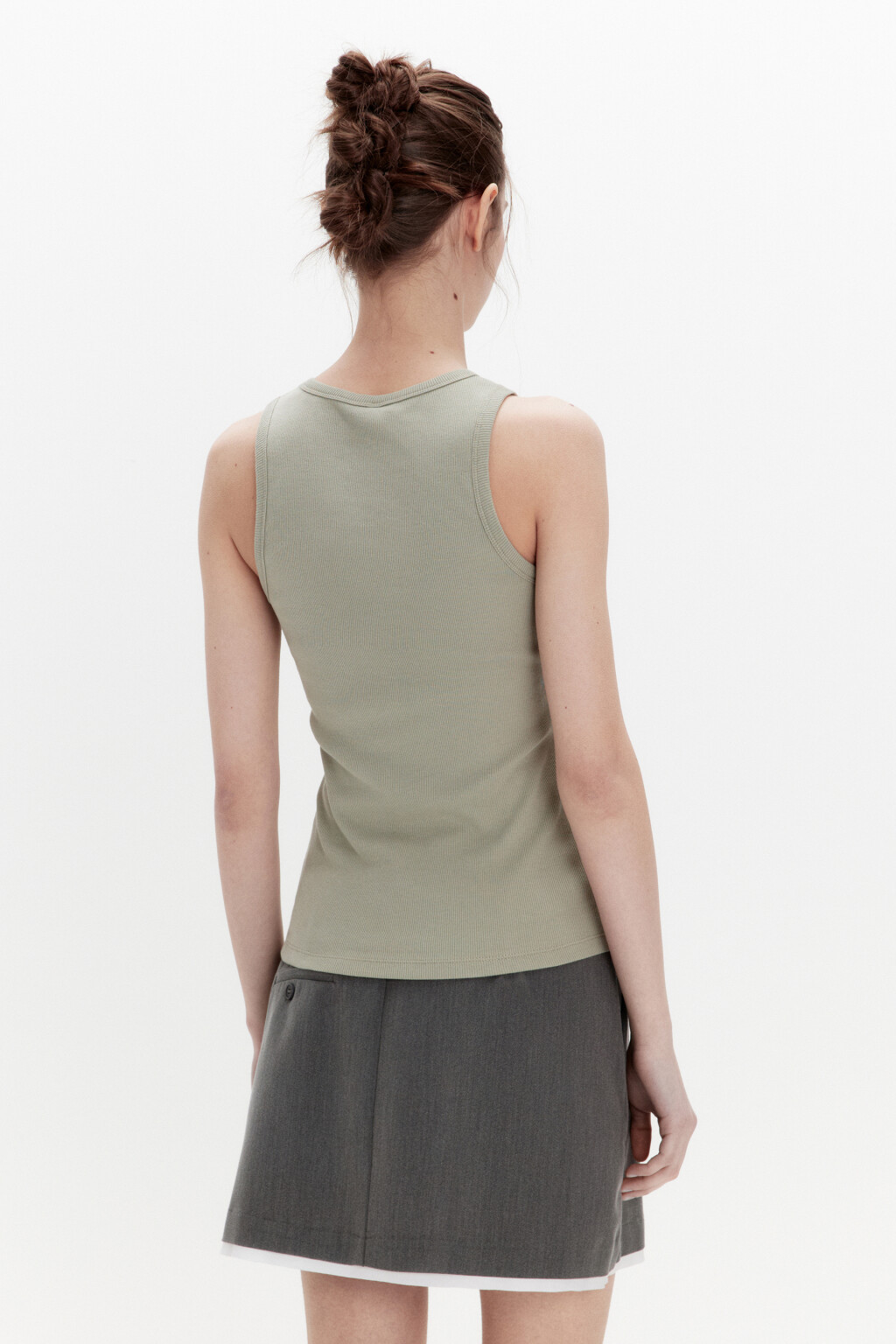 Майка RIBTOP в рубчик на широких бретелях - цвет зеленый - 3