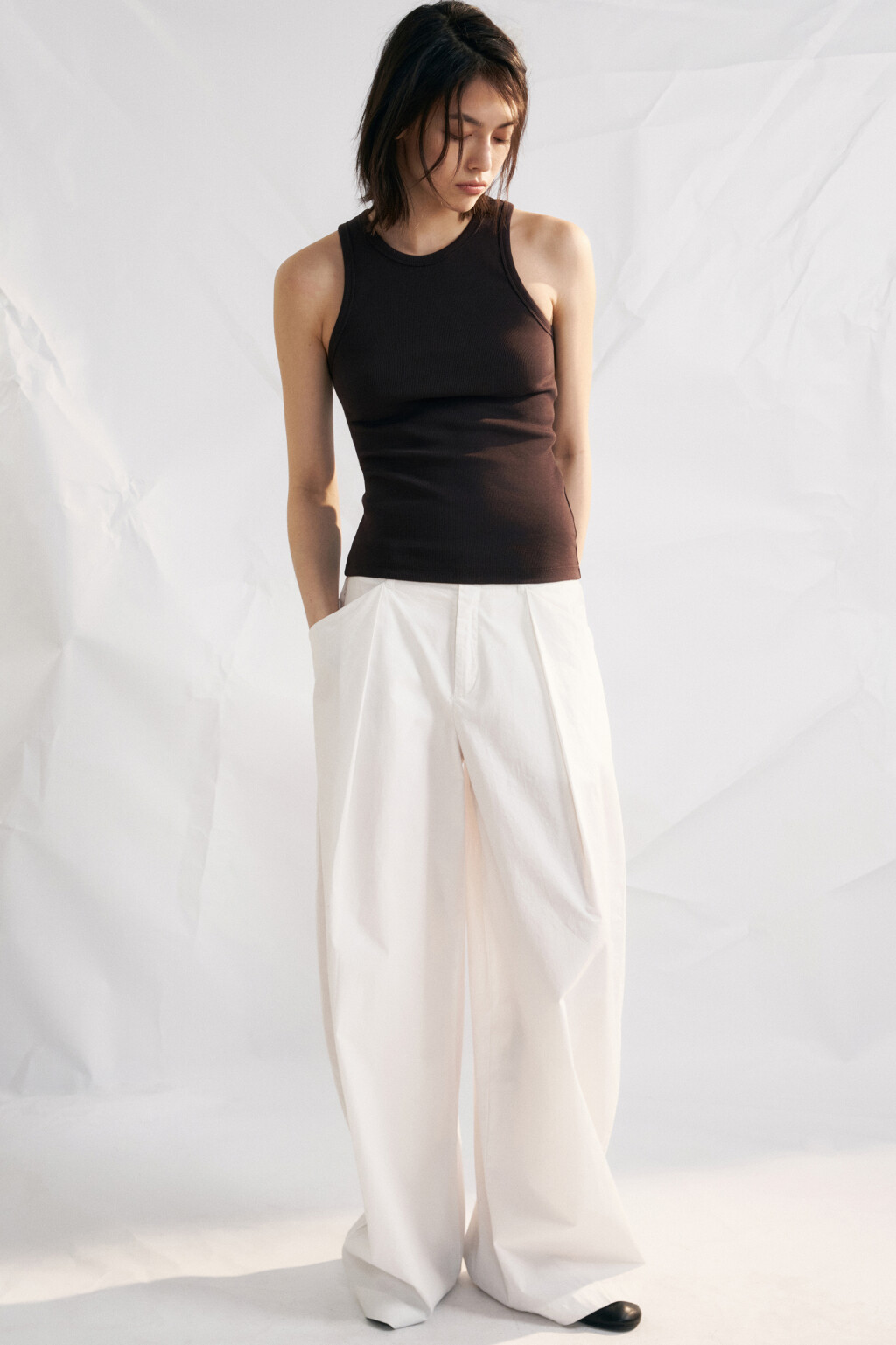 Майка базовая облегающая в рубчик - цвет коричневый - 1