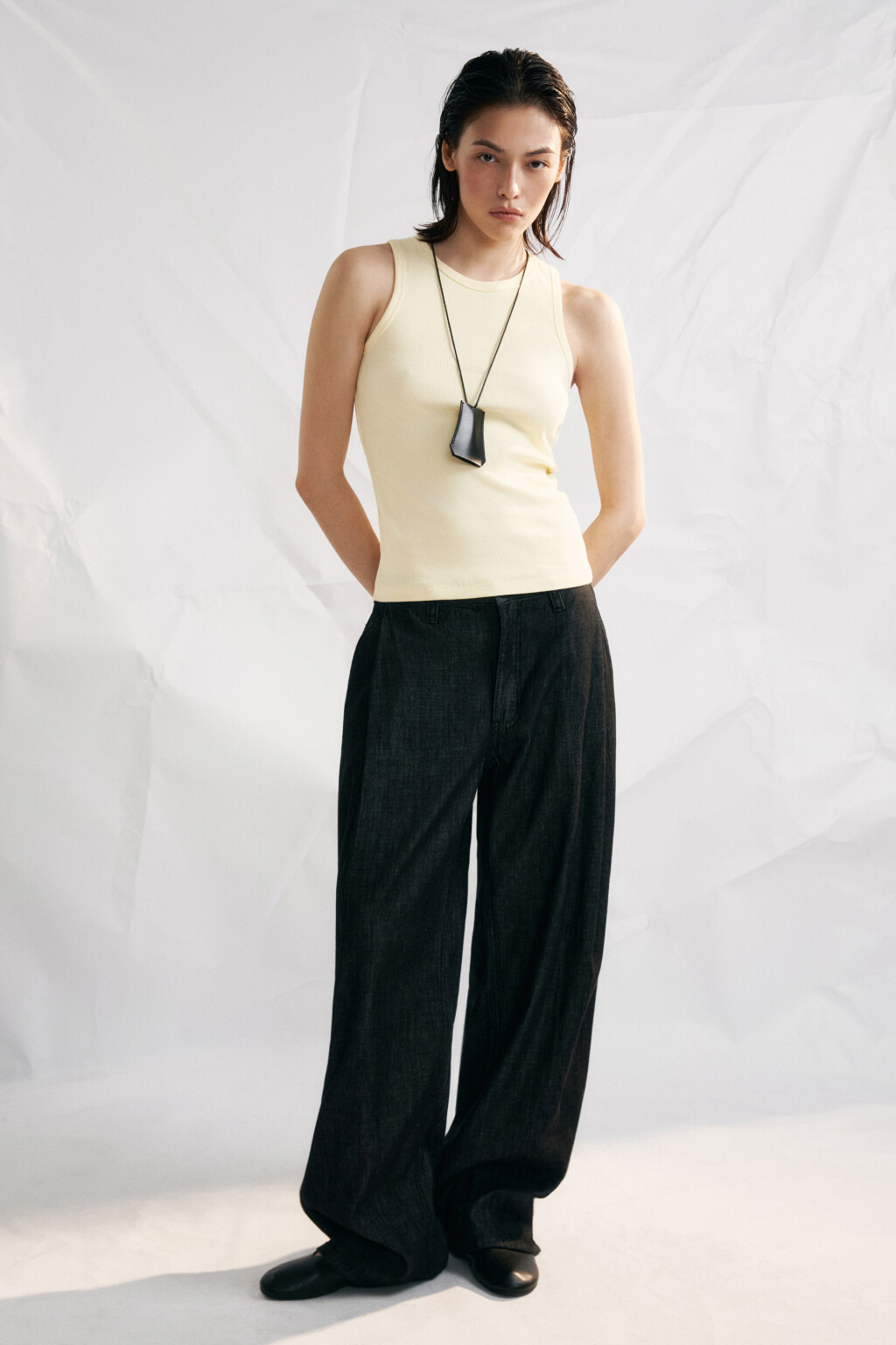 Майка базовая облегающая в рубчик - цвет желтый - 4