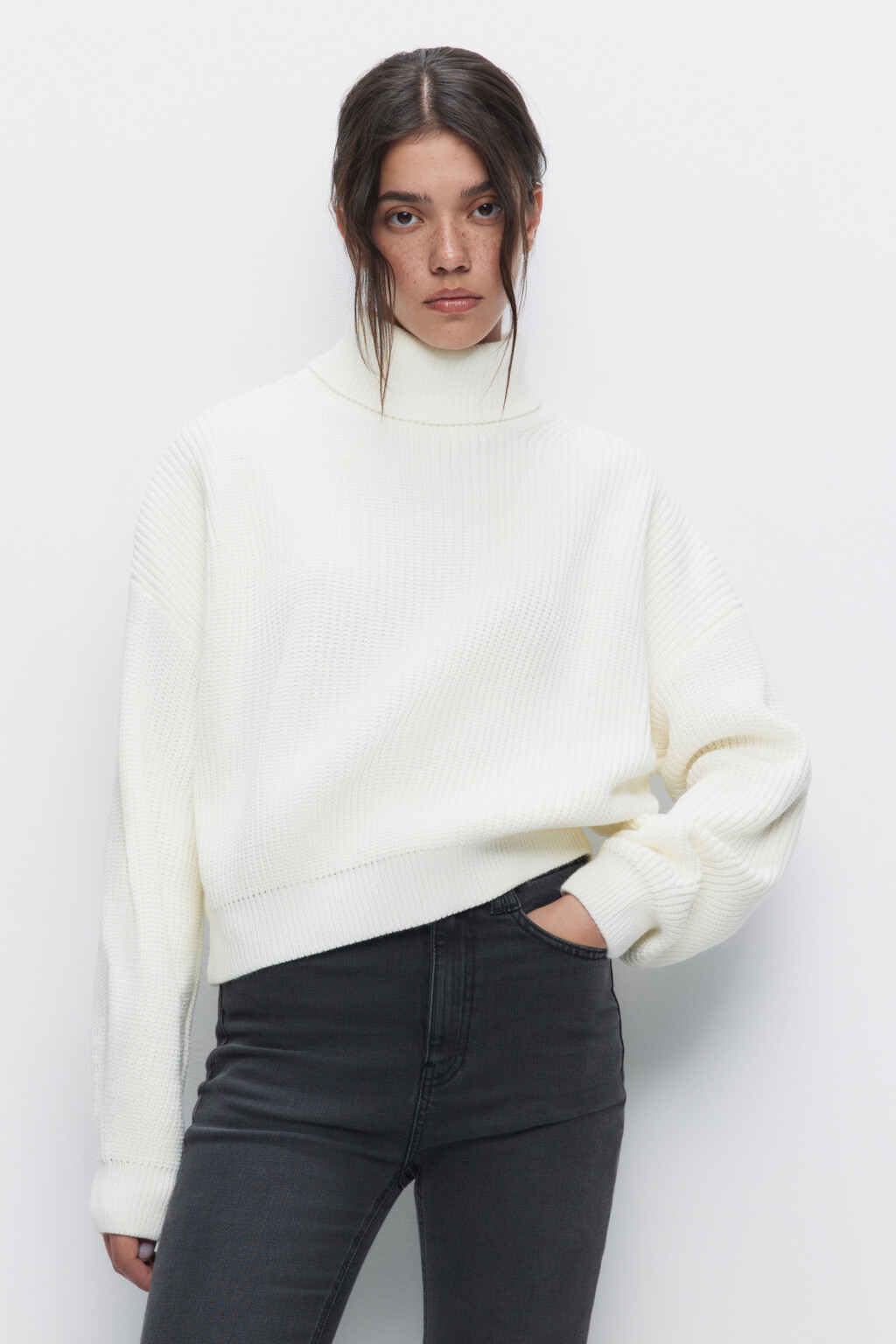 Свитер RibSweater толстой вязки с воротником - цвет бежевый - 2