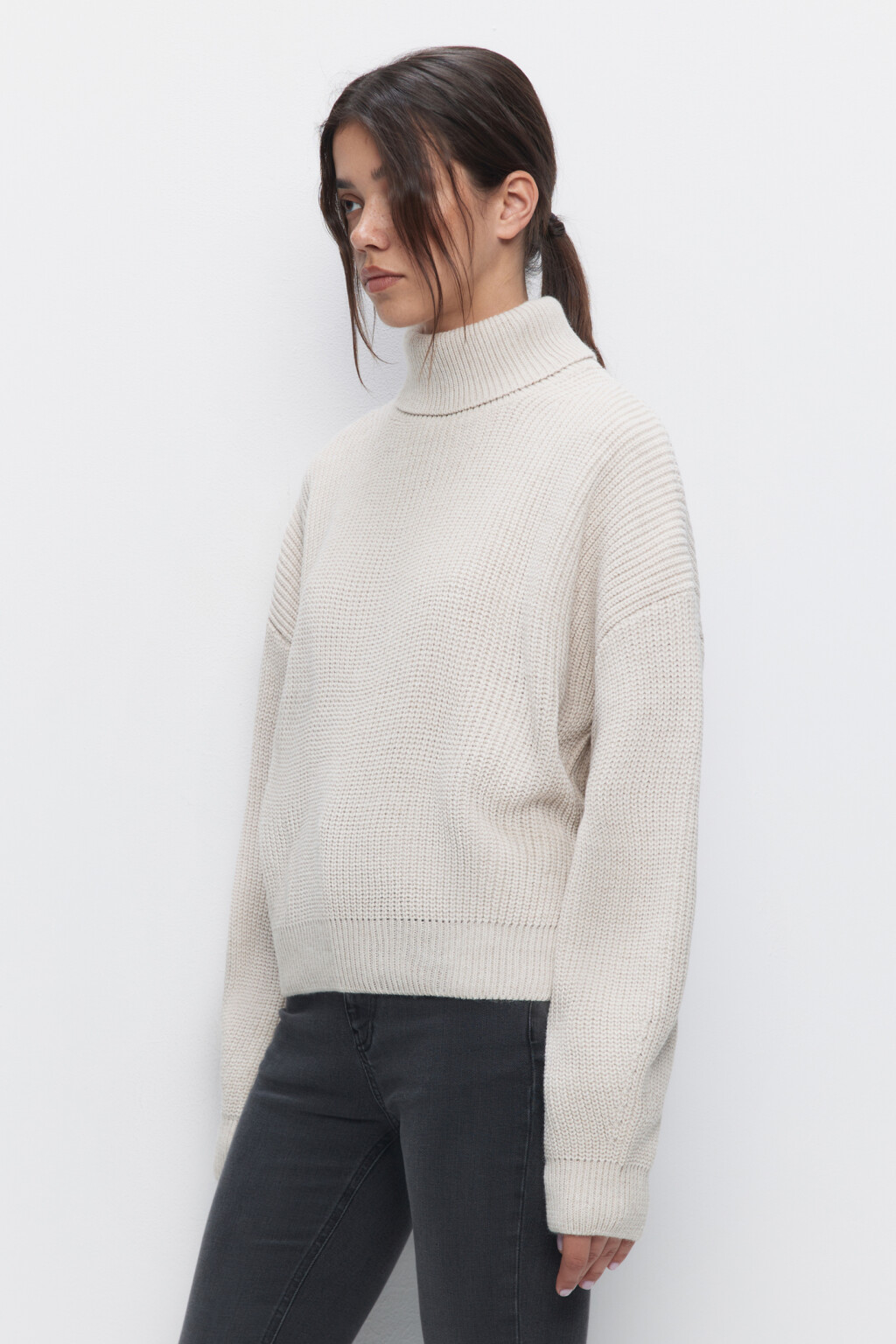 Свитер RibSweater толстой вязки с воротником - цвет бежевый - 3