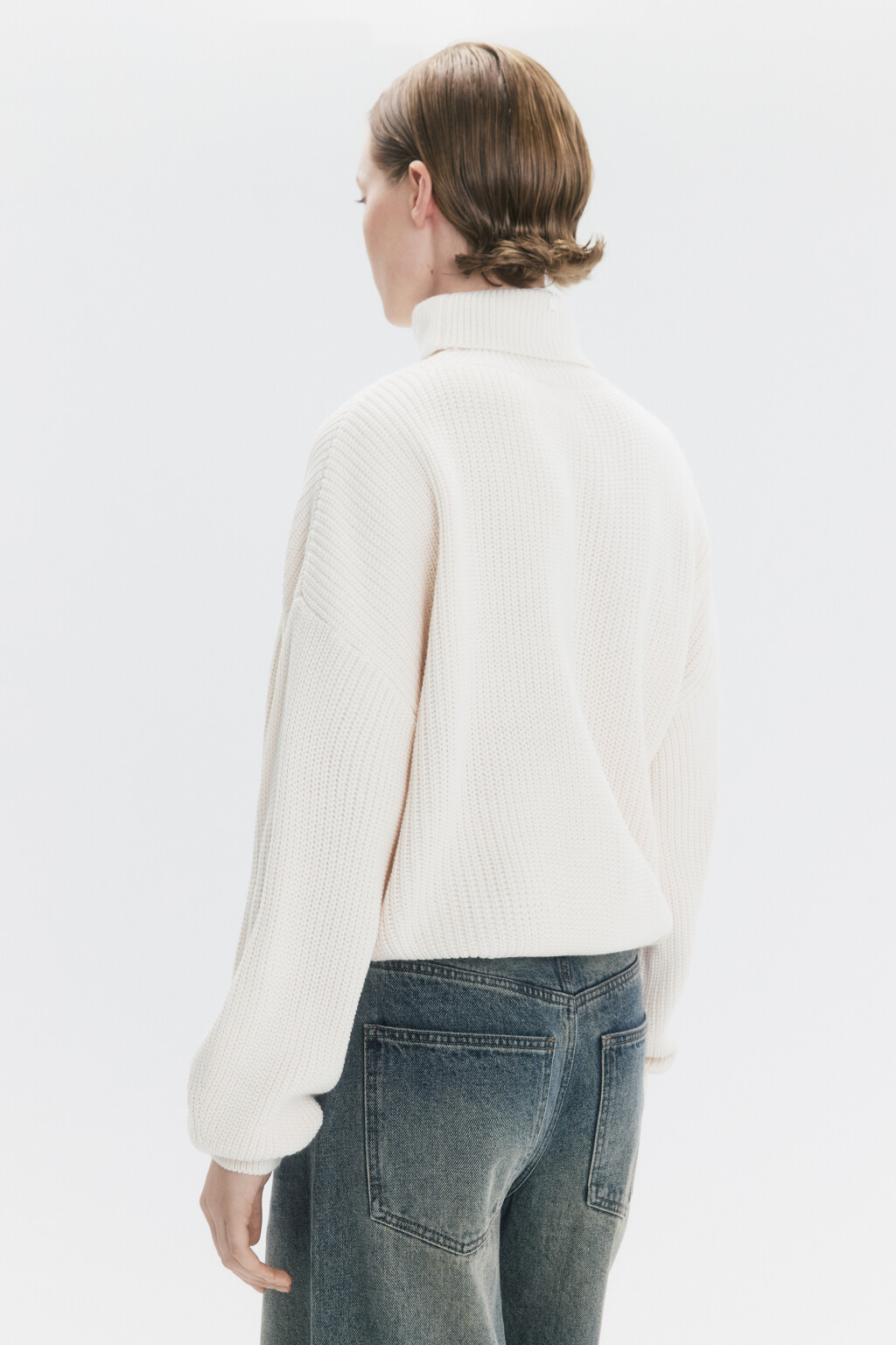 Свитер толстой вязки в рубчик с воротником - цвет молочный - 4