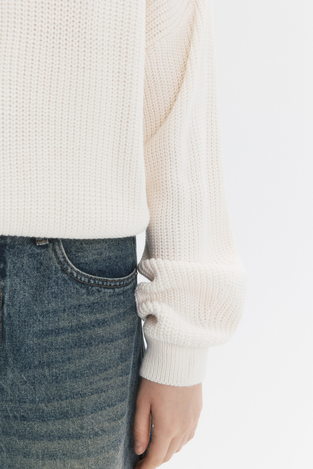 Свитер толстой вязки в рубчик с воротником - цвет молочный - 7