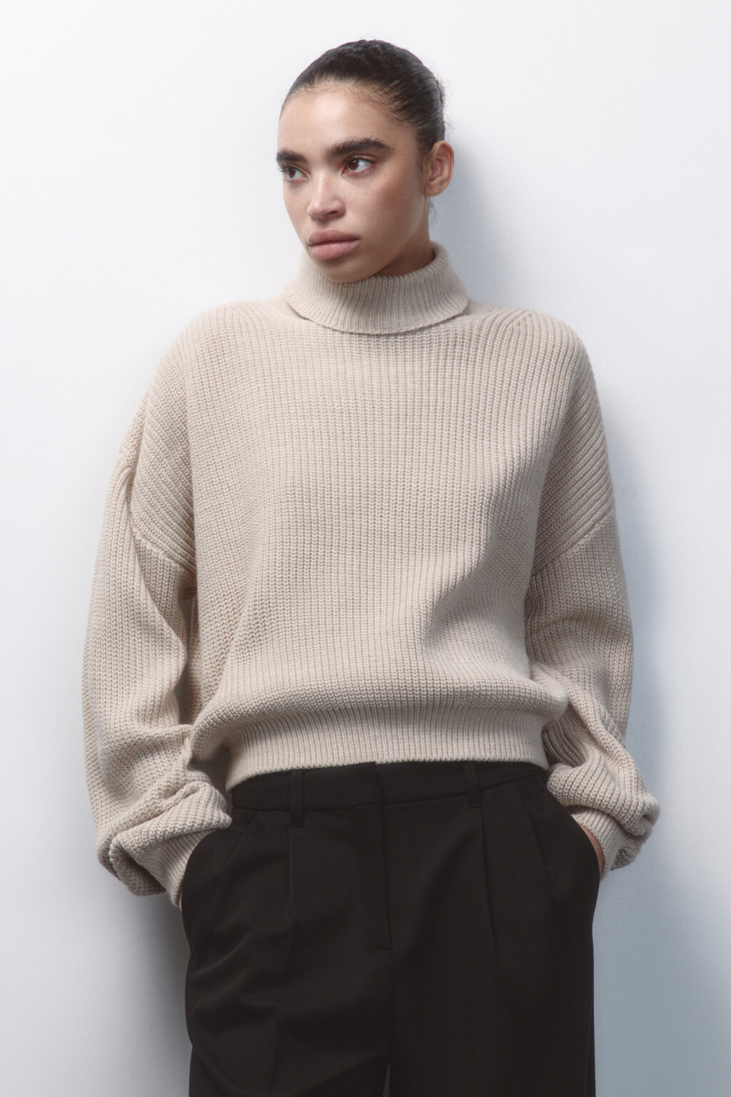 Свитер толстой вязки в рубчик с воротником - цвет бежевый - 3