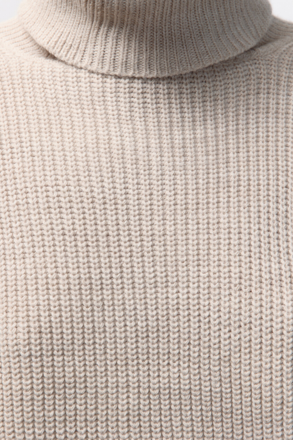 Свитер толстой вязки в рубчик с воротником - цвет бежевый - 7