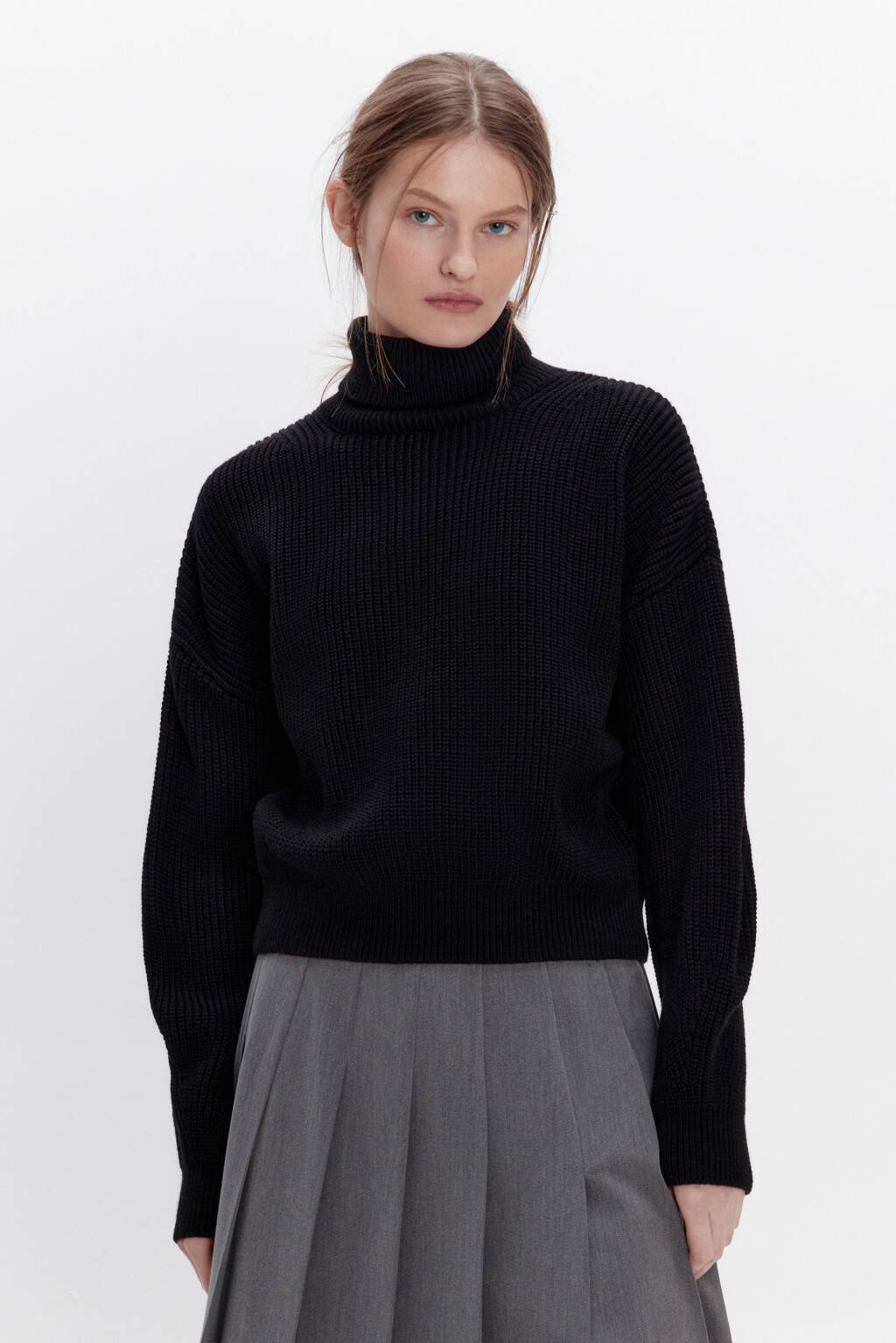 Свитер вязаный в рубчик с воротником - цвет черный - 2