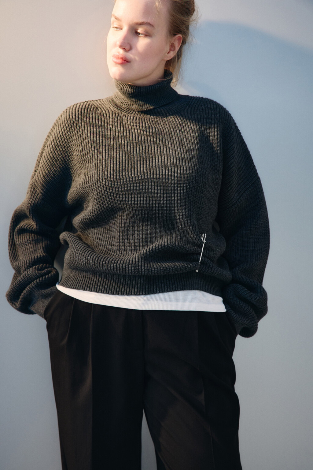 Свитер с воротником в рубчик - цвет серый - 1