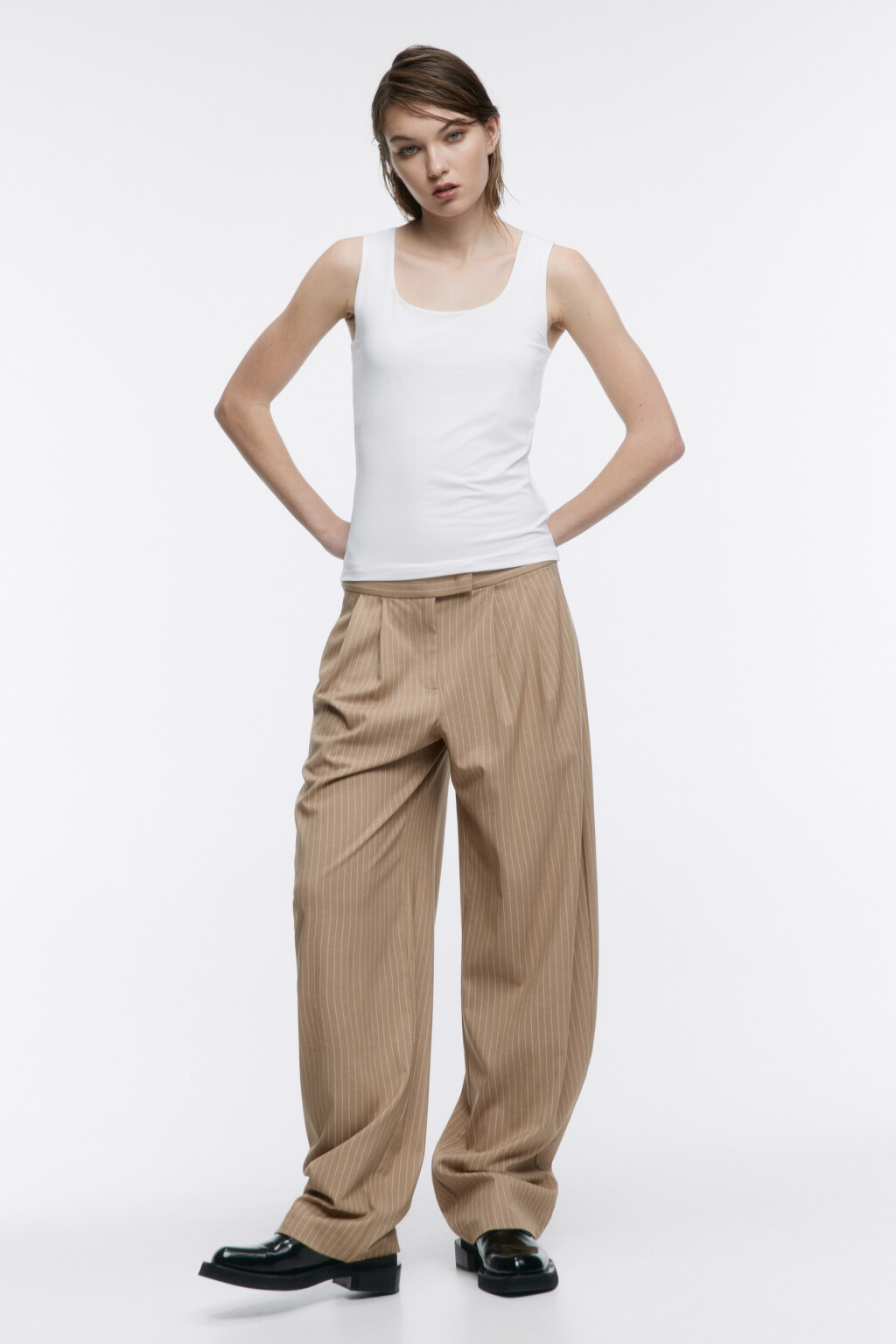 Майка SAMANTA базовая с подкладкой на груди - цвет белый - 5