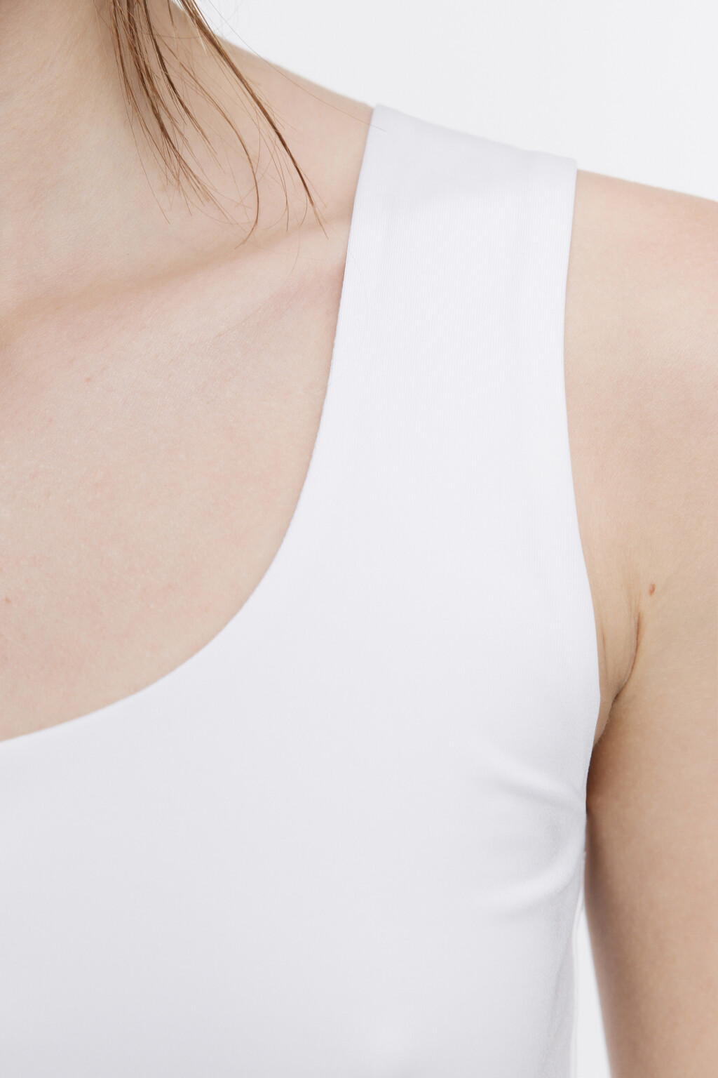 Майка SAMANTA базовая с подкладкой на груди - цвет белый - 6