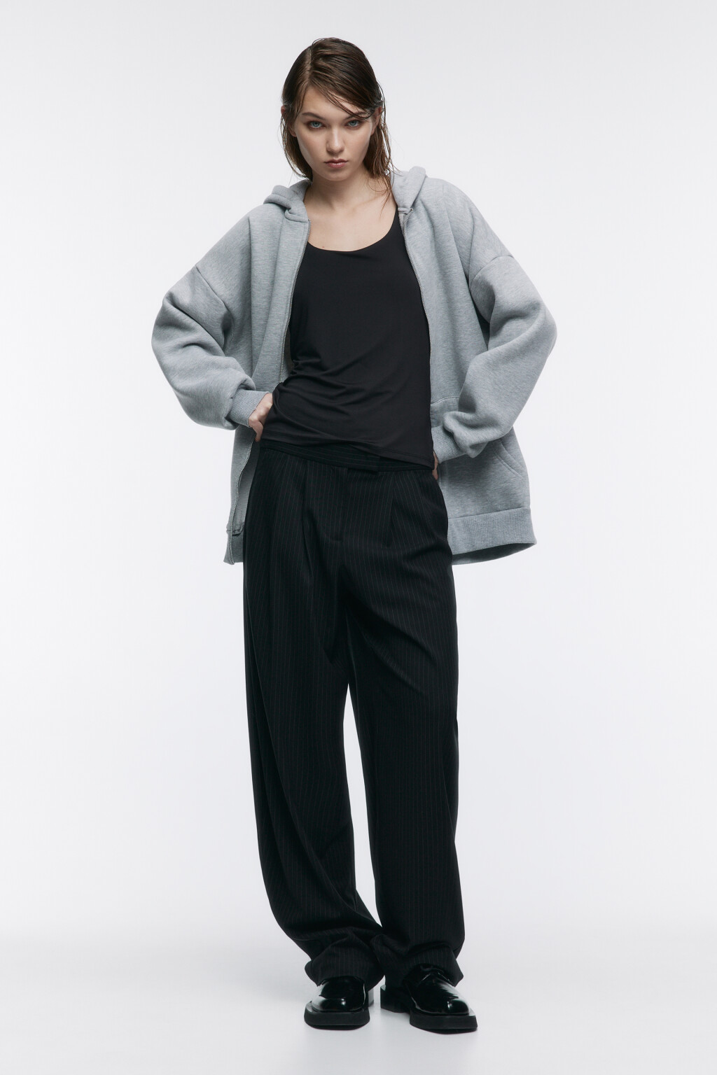 Майка SAMANTA базовая с подкладкой на груди - цвет черный - 5