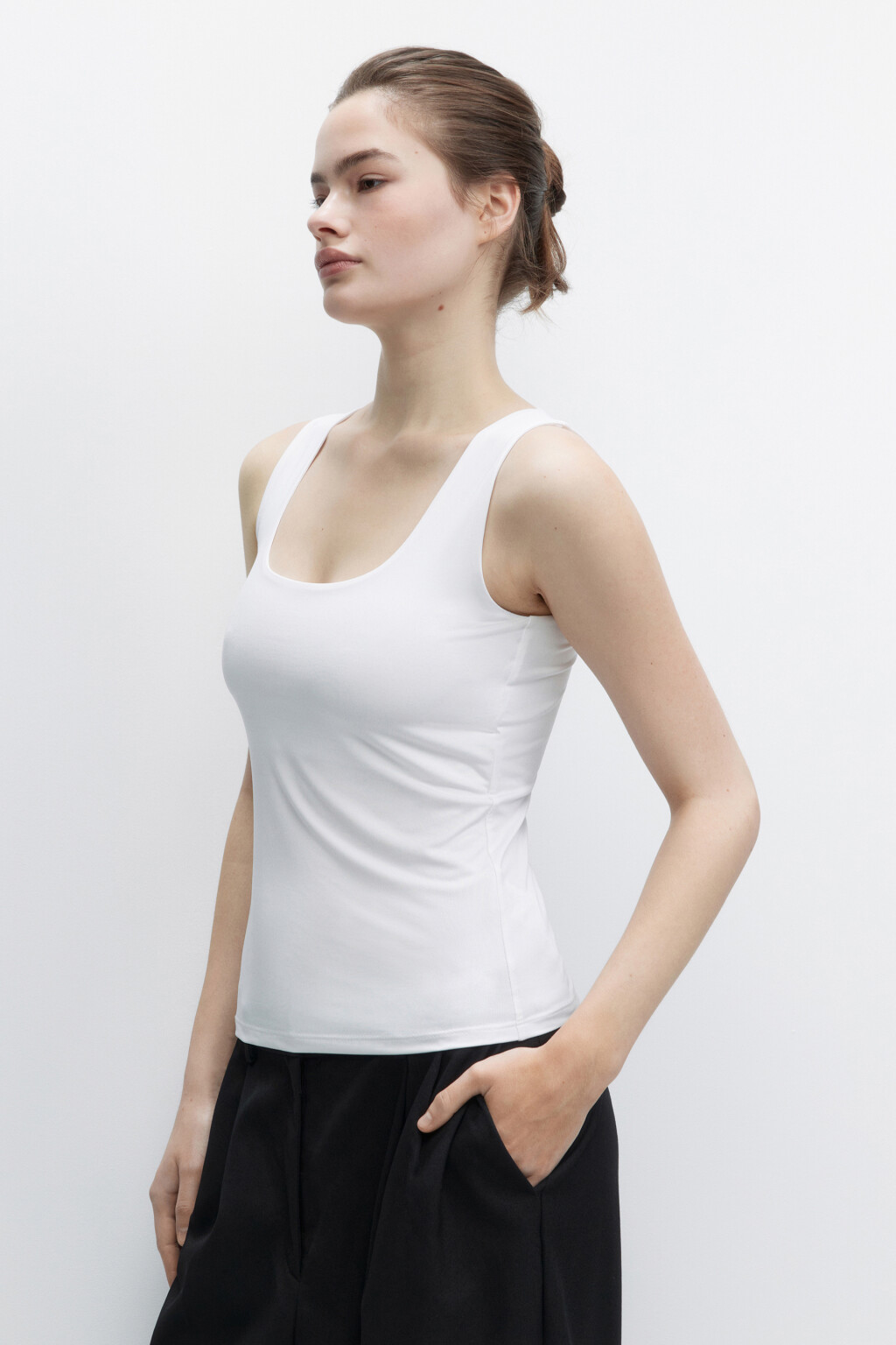 Майка SAMANTA базовая с подкладкой на груди - цвет белый - 3