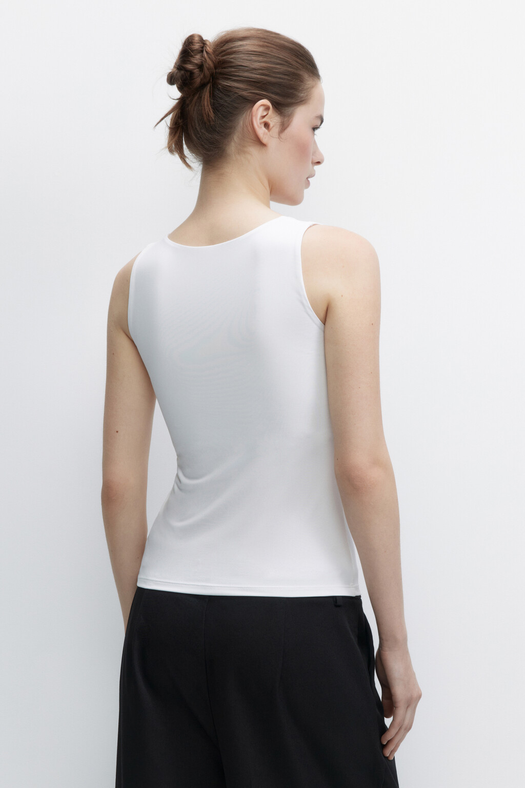 Майка SAMANTA базовая с подкладкой на груди - цвет белый - 4