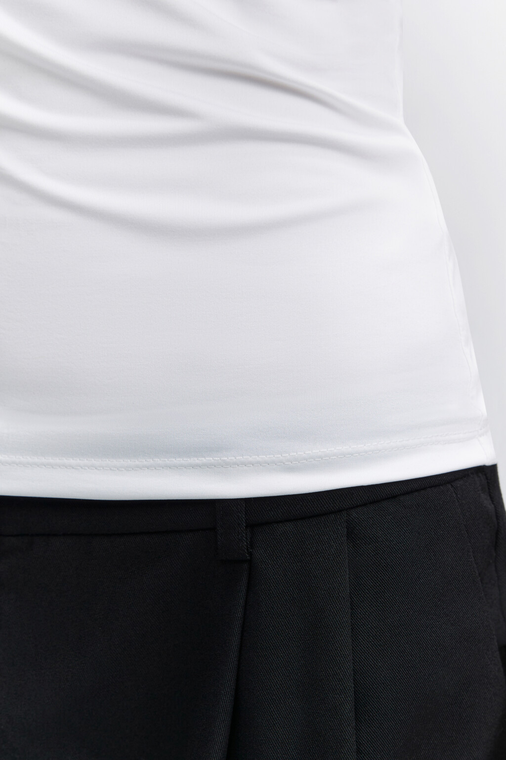 Майка SAMANTA базовая с подкладкой на груди - цвет белый - 7