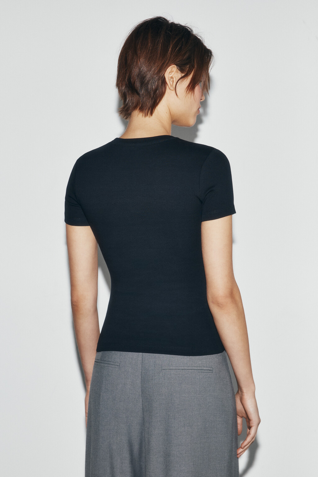 Футболка базовая облегающая - цвет черный - 3