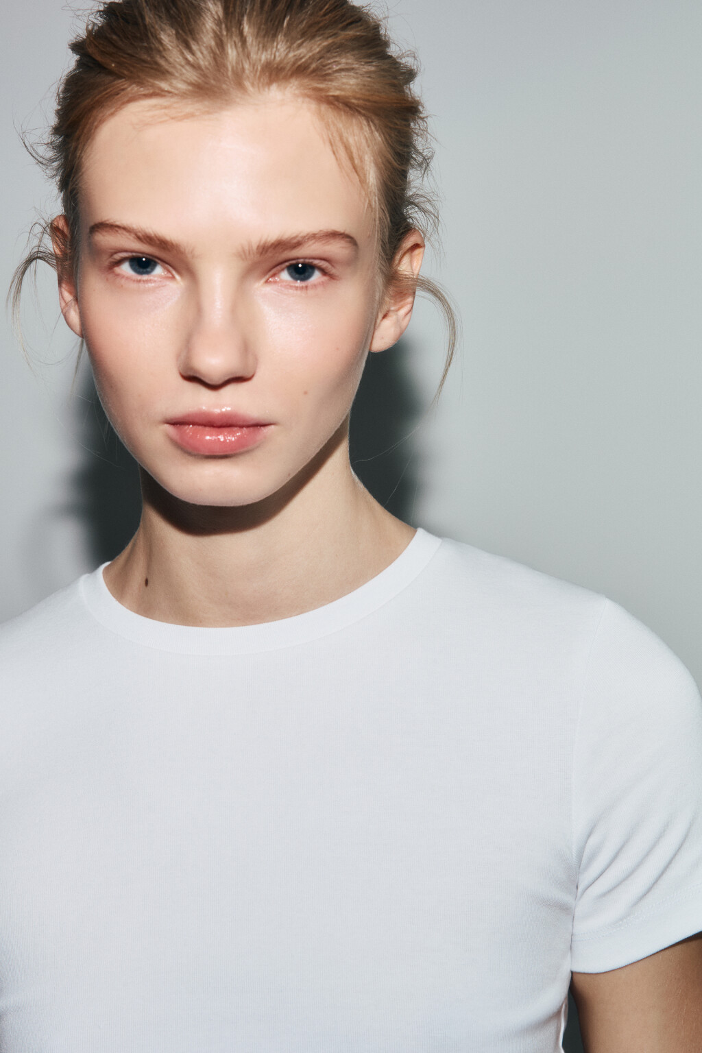 Футболка базовая облегающая в рубчик - цвет белый - 5