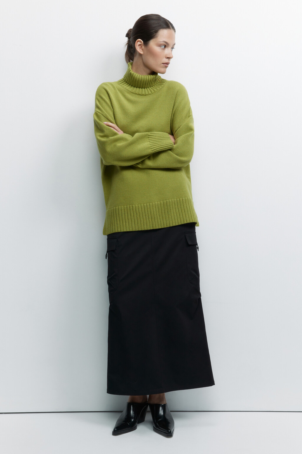 Свитер SWEATER свободный с боковыми разрезами - цвет зеленый - 5