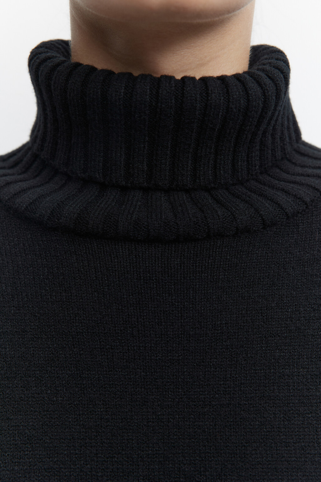 Свитер SWEATER свободный с боковыми разрезами - цвет черный - 5