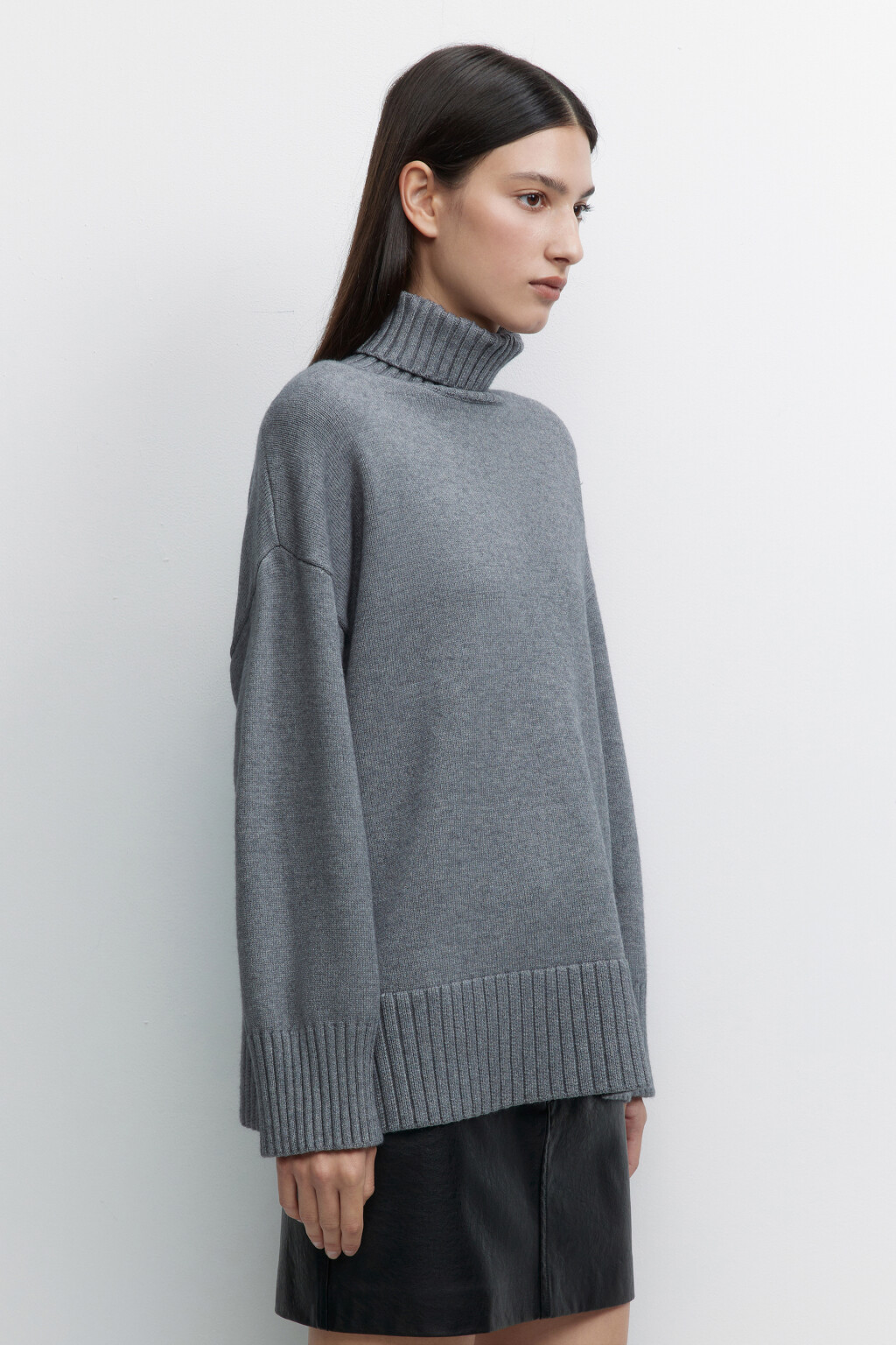 Свитер SWEATER свободный с боковыми разрезами - цвет серый - 4