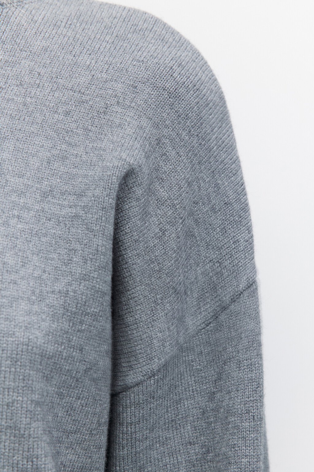 Свитер SWEATER свободный с боковыми разрезами - цвет серый - 7